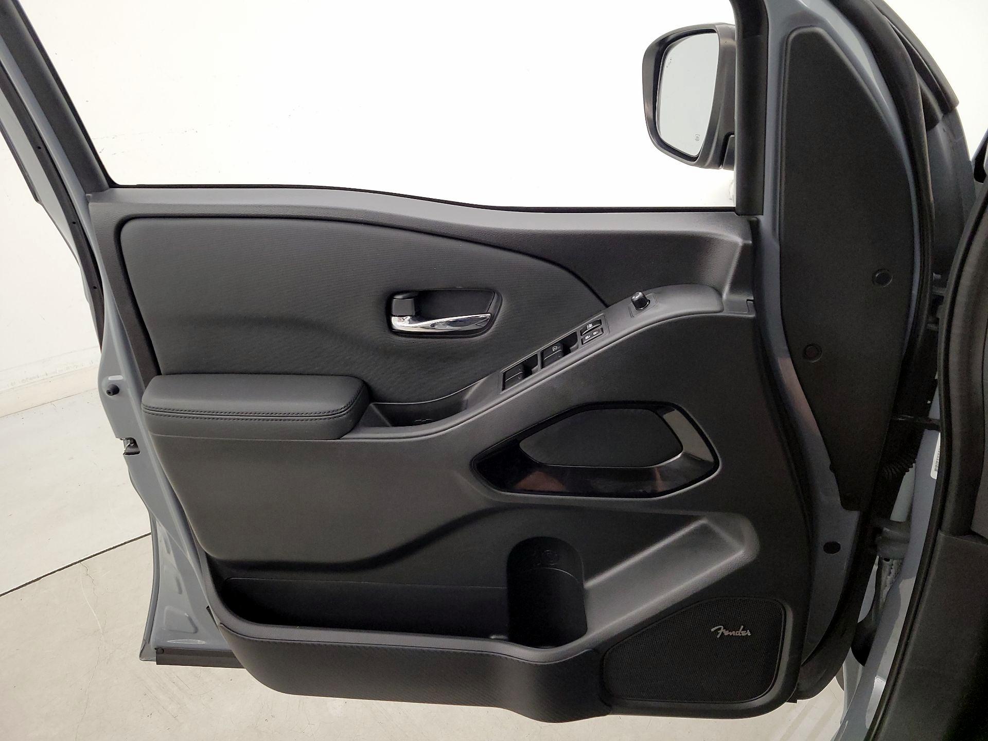 Thumbnail: 2022 Nissan Frontier - 12