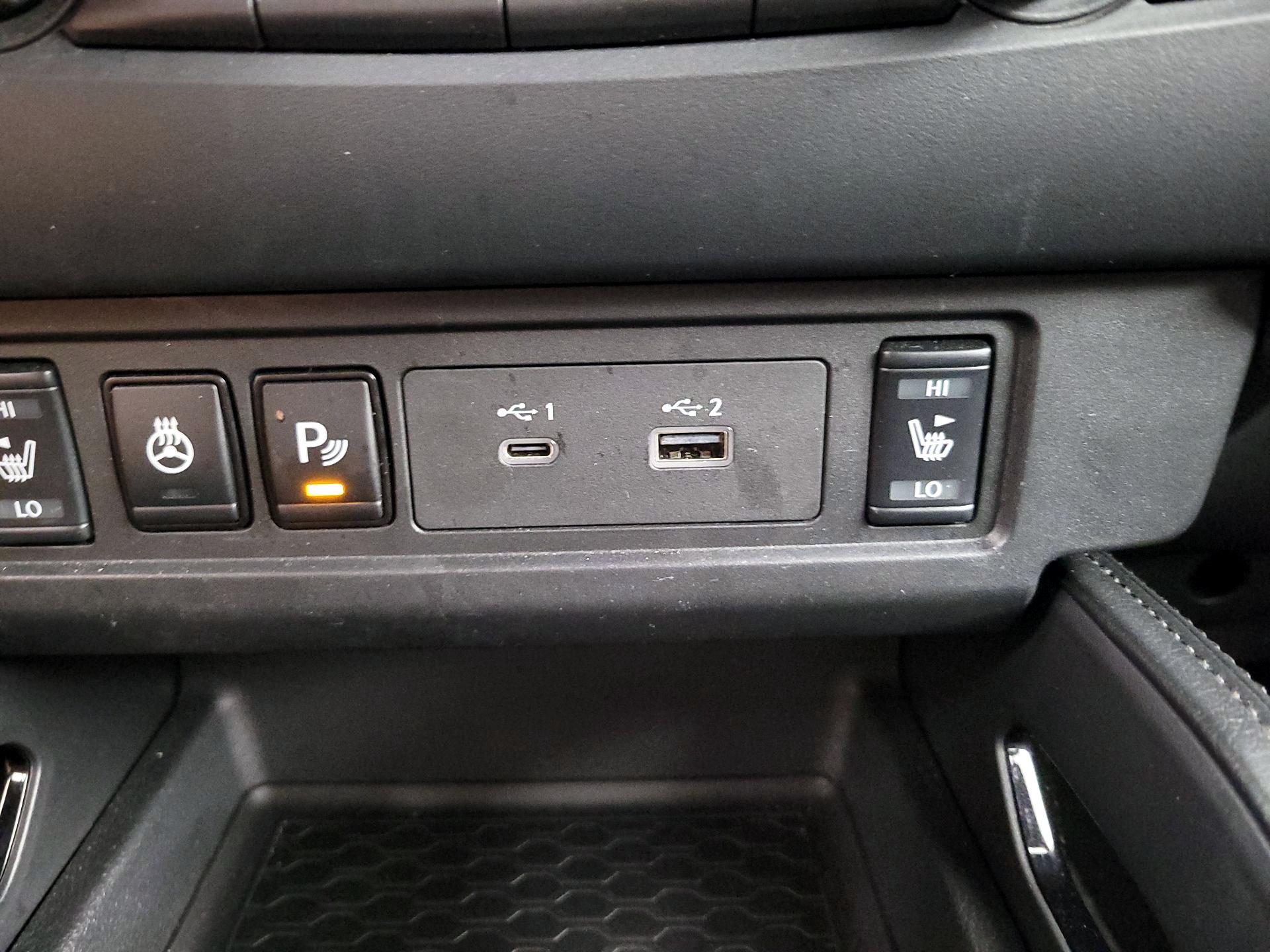 Thumbnail: 2022 Nissan Frontier - 18