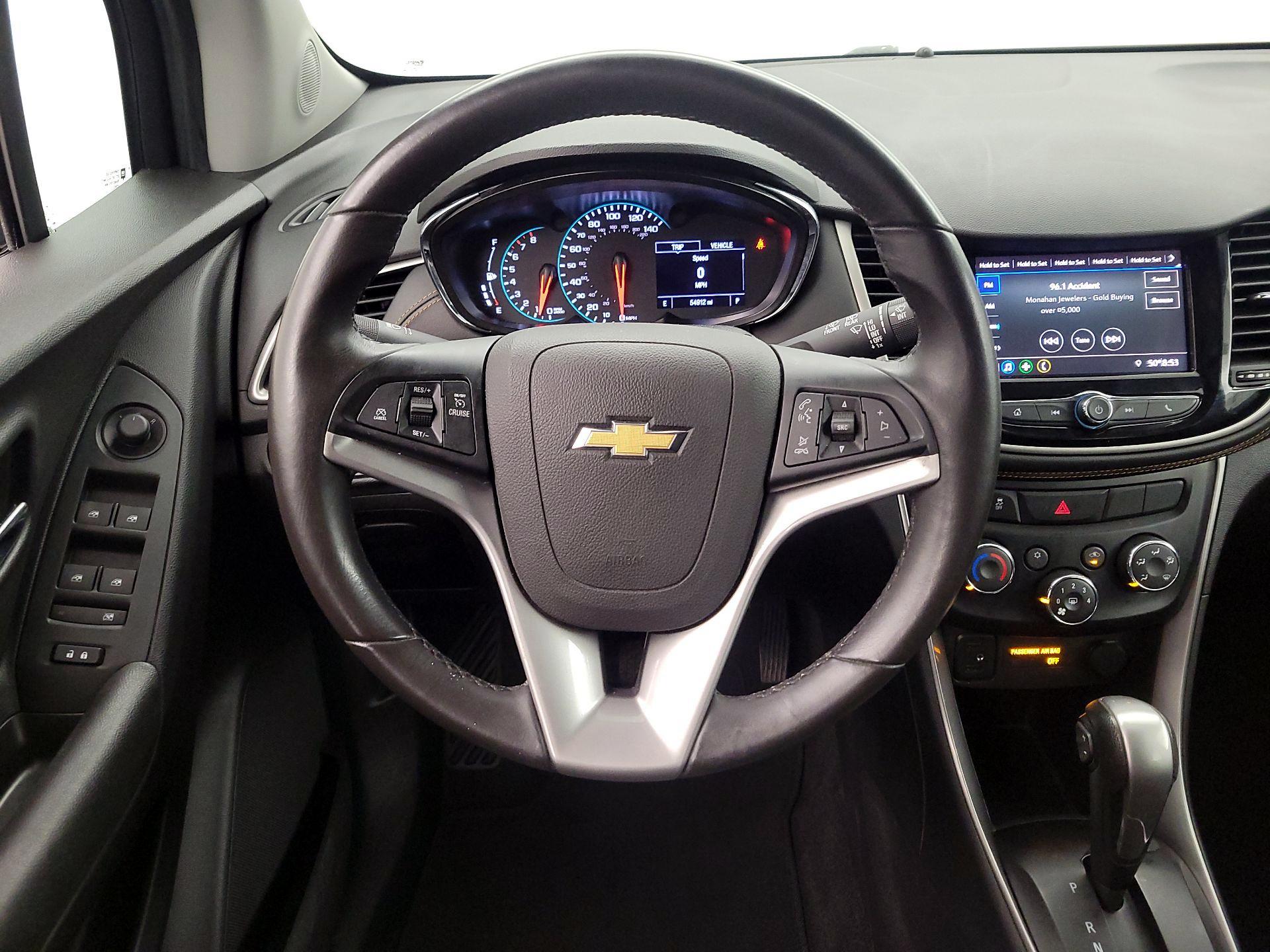 Thumbnail: 2020 Chevrolet Trax - 10