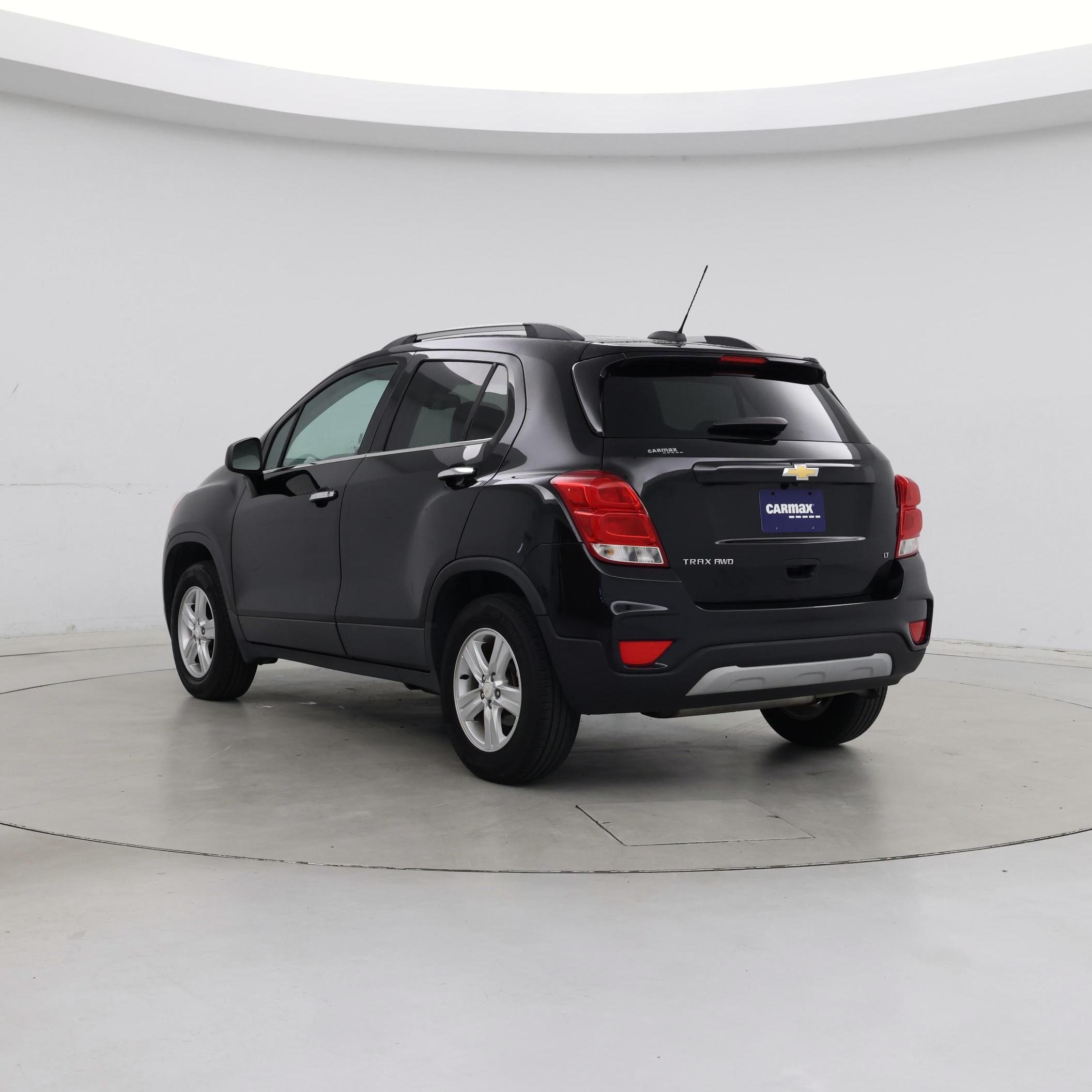 Thumbnail: 2020 Chevrolet Trax - 2