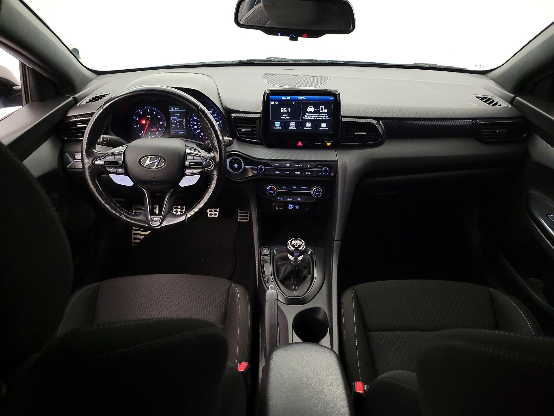 Thumbnail: 2020 Hyundai Veloster - 9