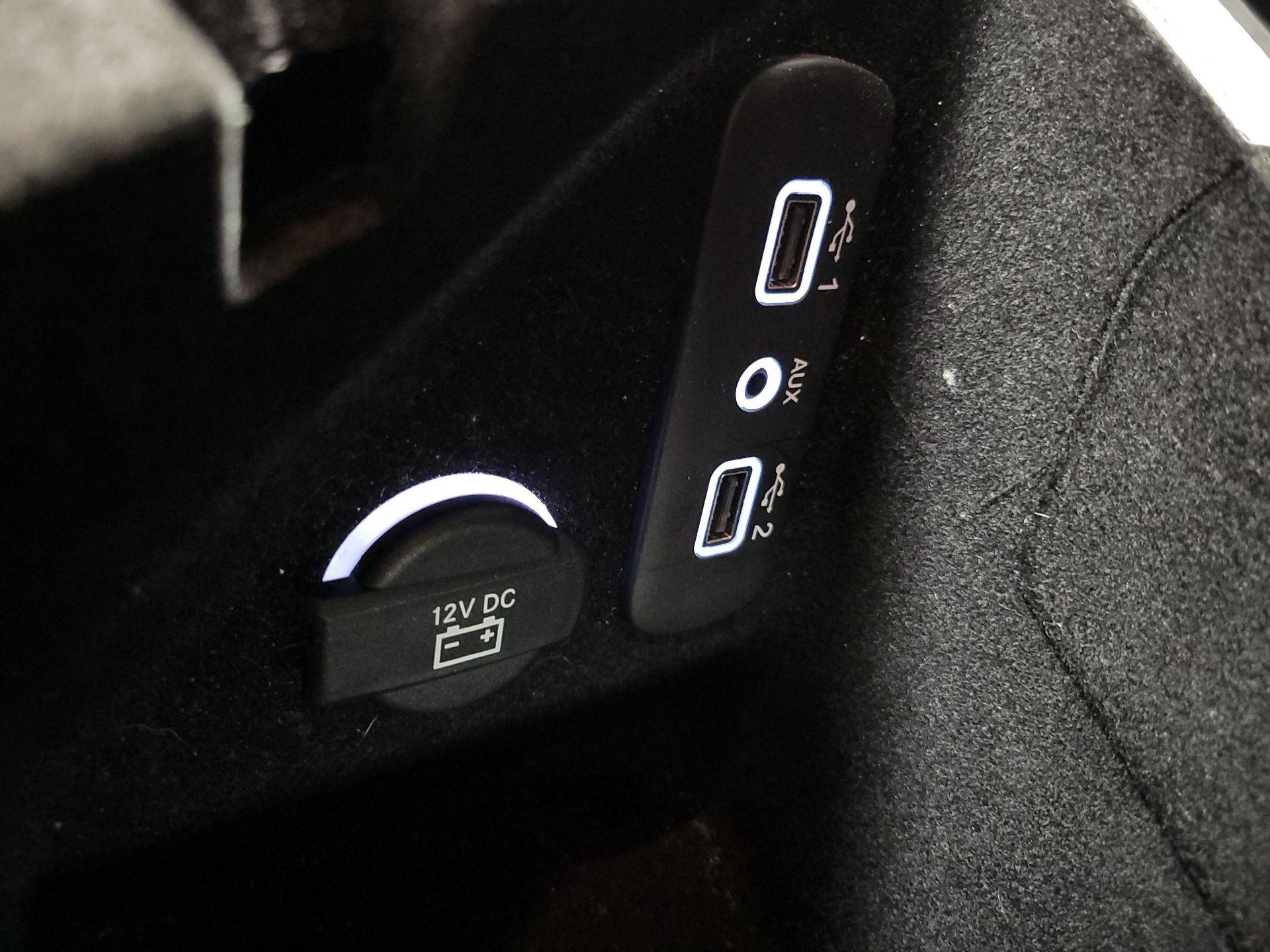 Thumbnail: 2019 Dodge Challenger - 18