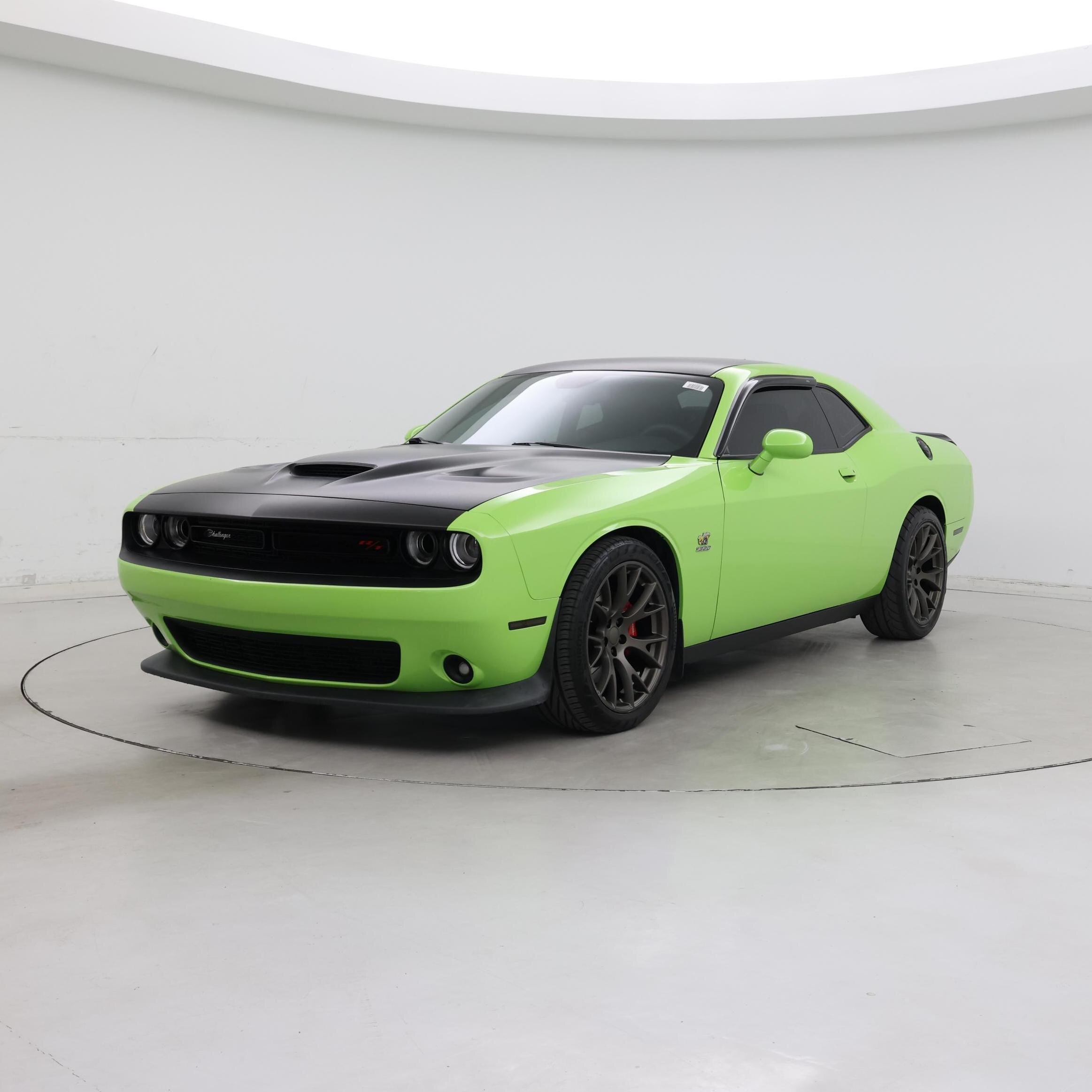 Thumbnail: 2019 Dodge Challenger - 4