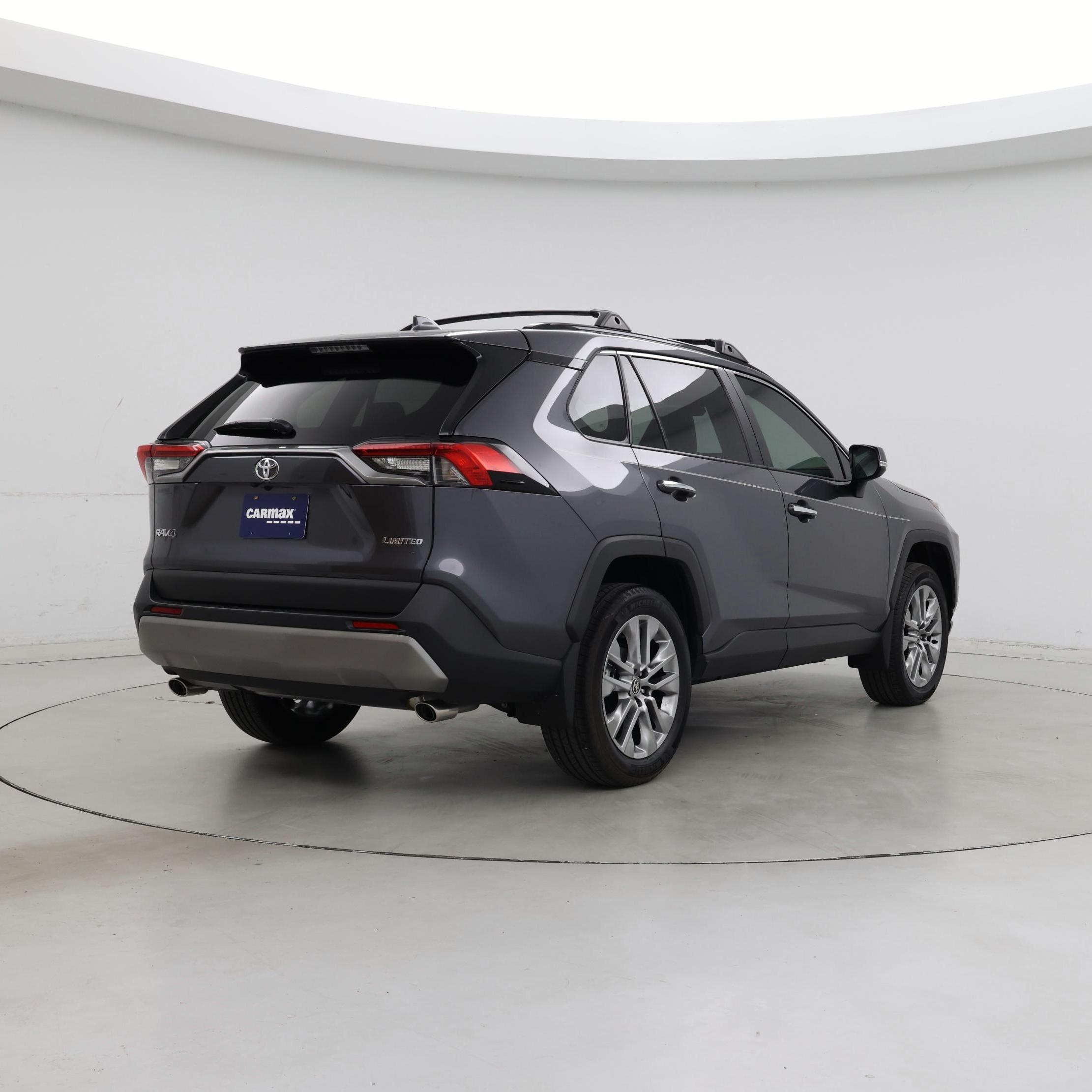 Thumbnail: 2025 Toyota RAV4 - 8