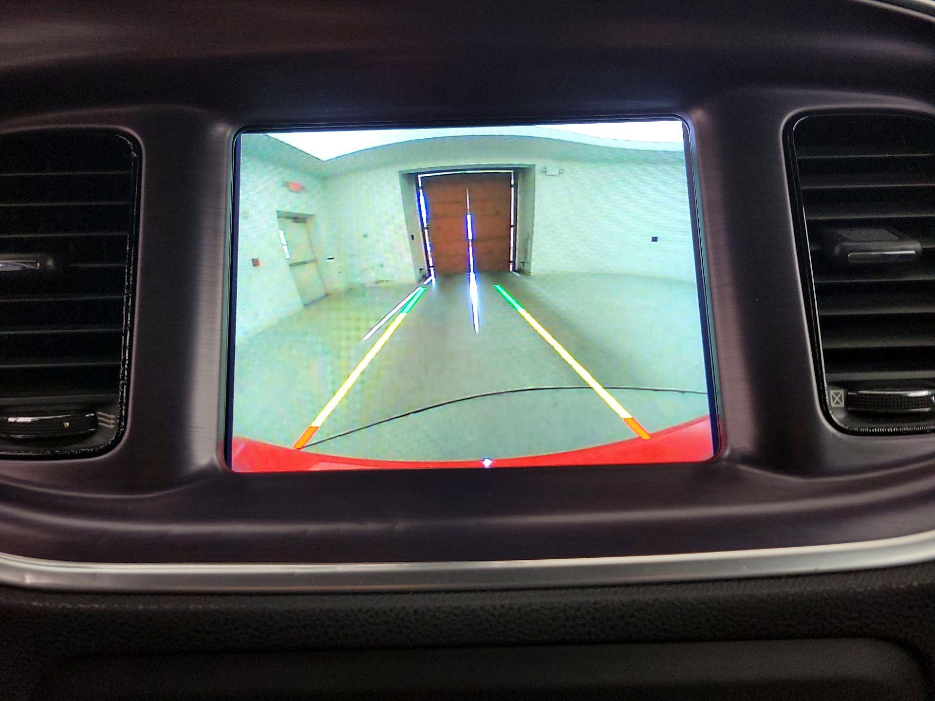 Thumbnail: 2018 Dodge Charger - 15