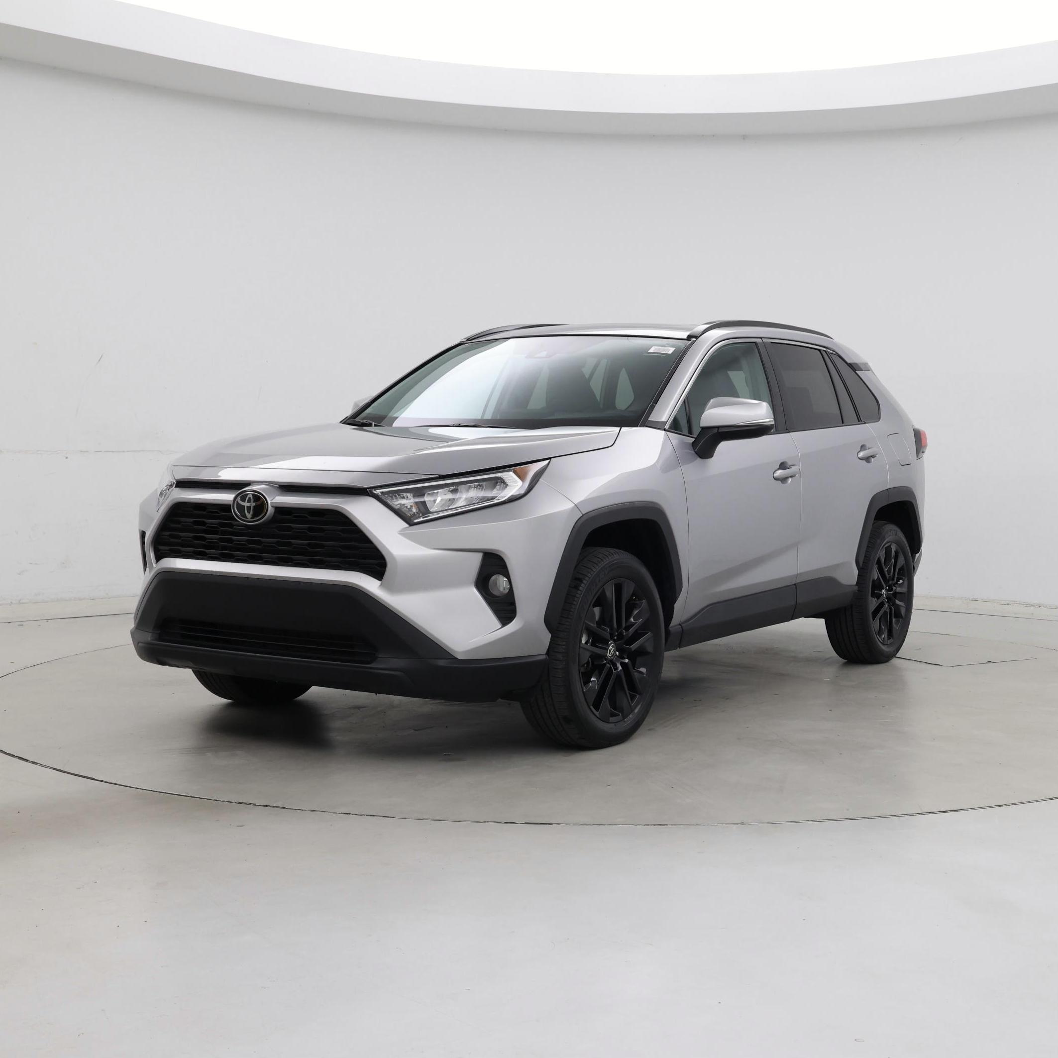 Thumbnail: 2021 Toyota RAV4 - 4