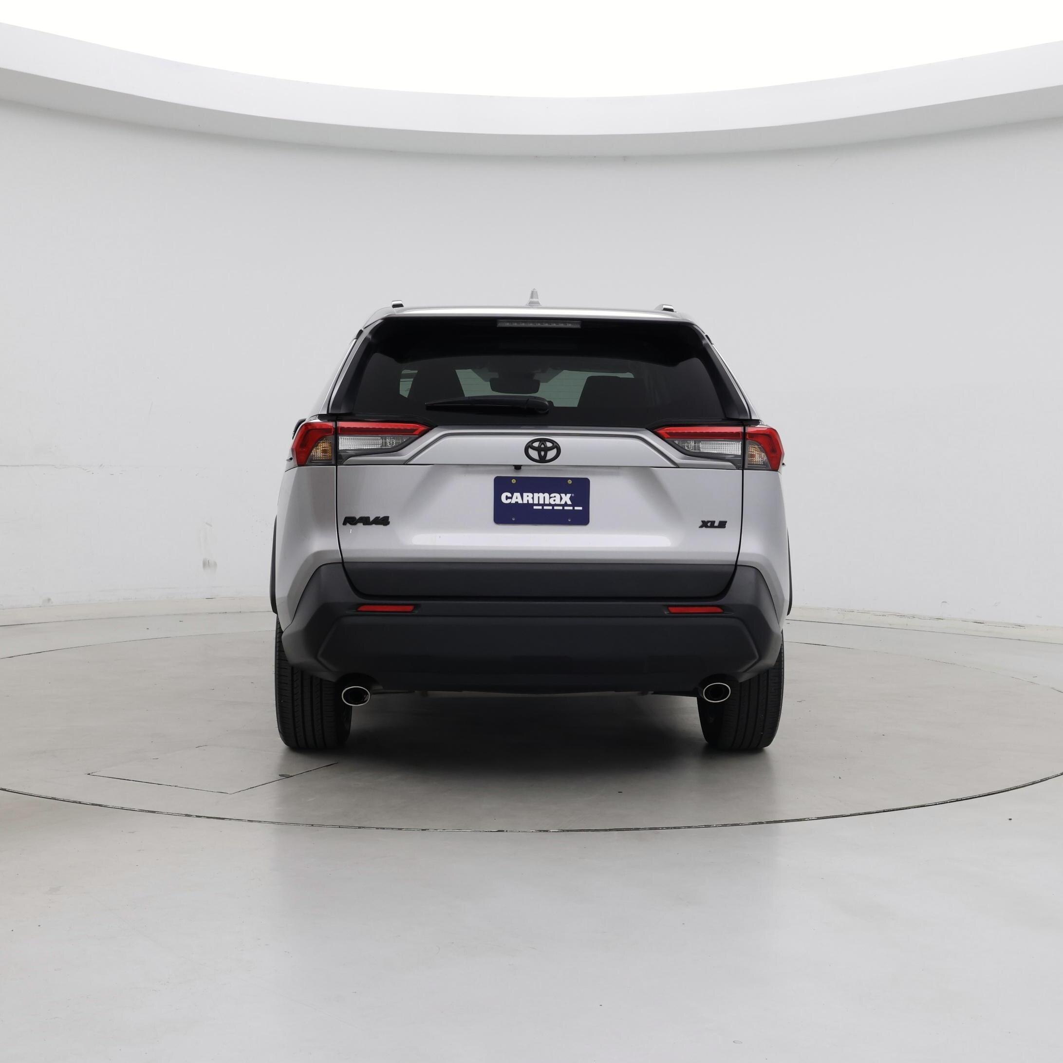 Thumbnail: 2021 Toyota RAV4 - 6