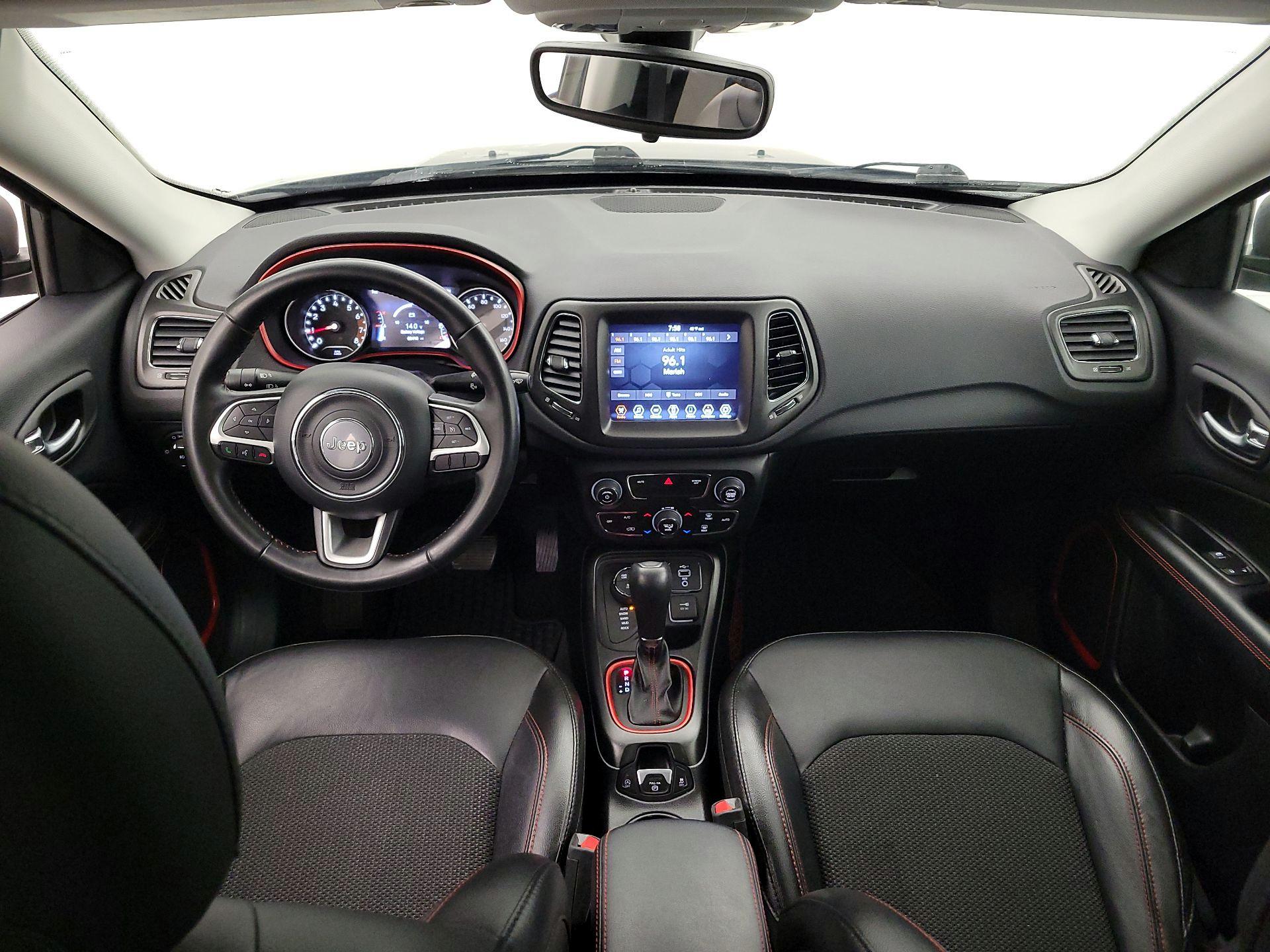 Thumbnail: 2020 Jeep Compass - 9