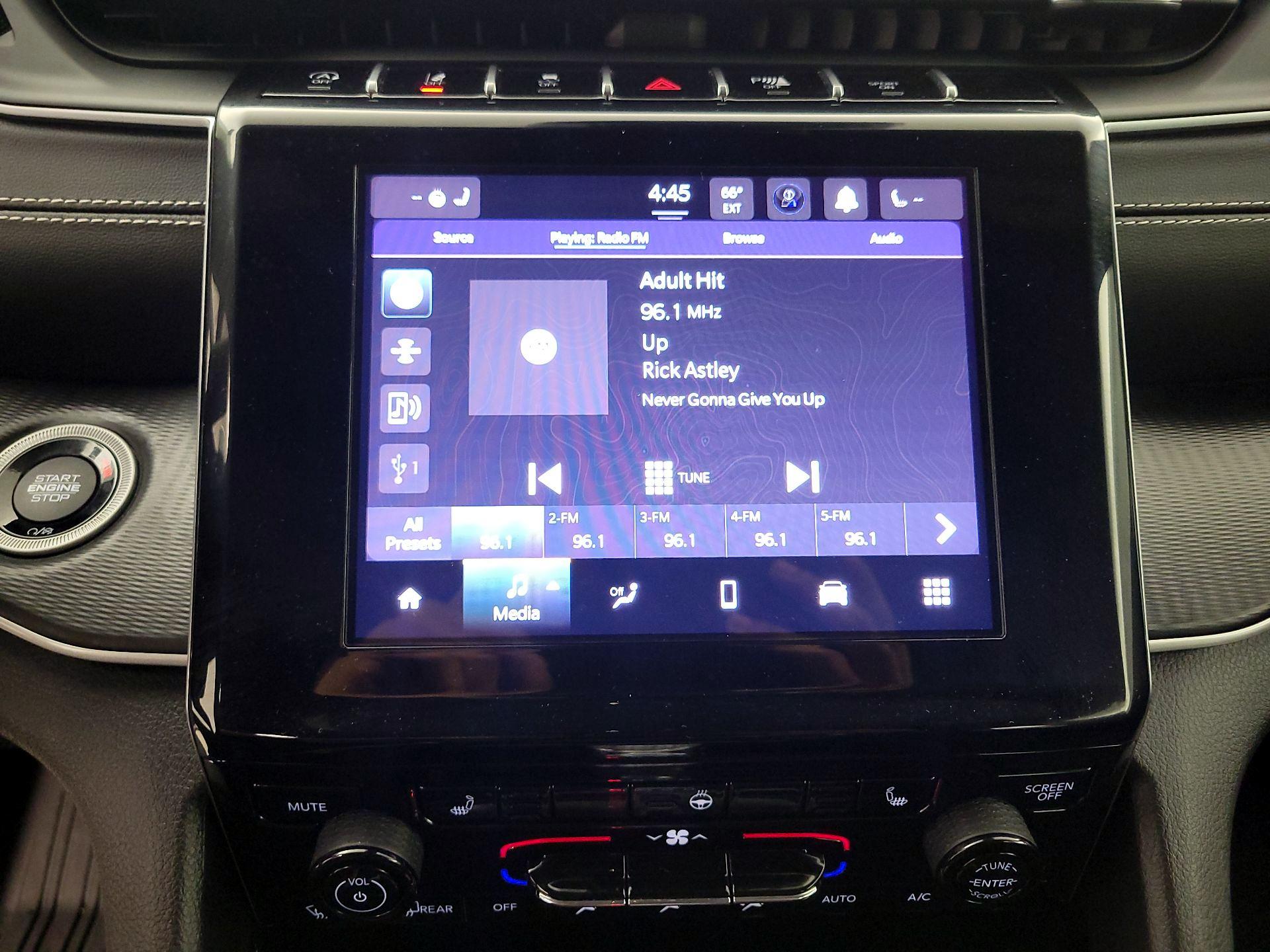 Thumbnail: 2023 Jeep Grand Cherokee - 15