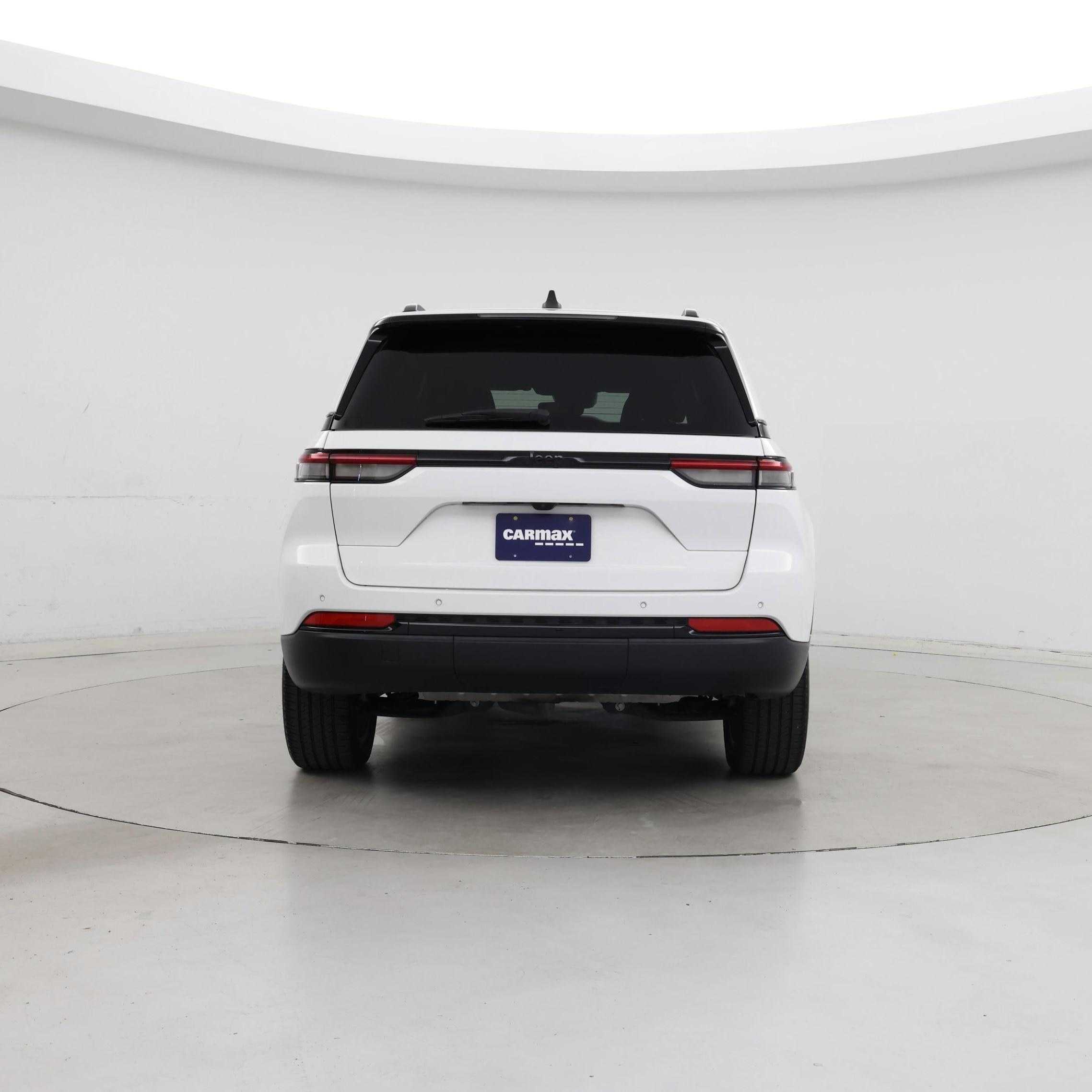 Thumbnail: 2023 Jeep Grand Cherokee - 6