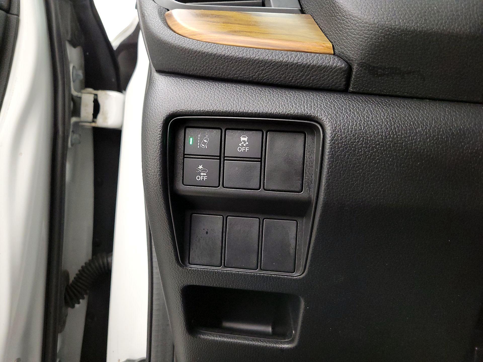 Thumbnail: 2019 Honda CR-V - 13