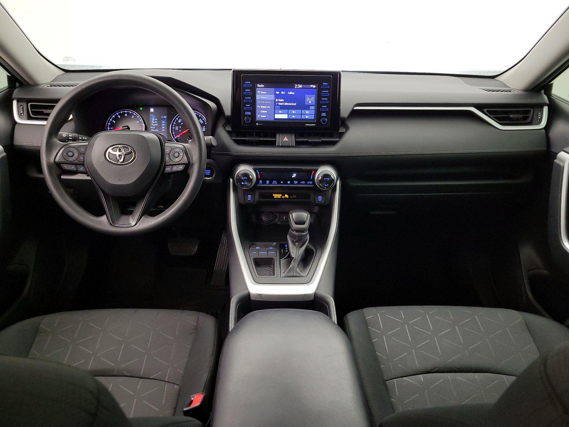 Thumbnail: 2020 Toyota RAV4 - 9