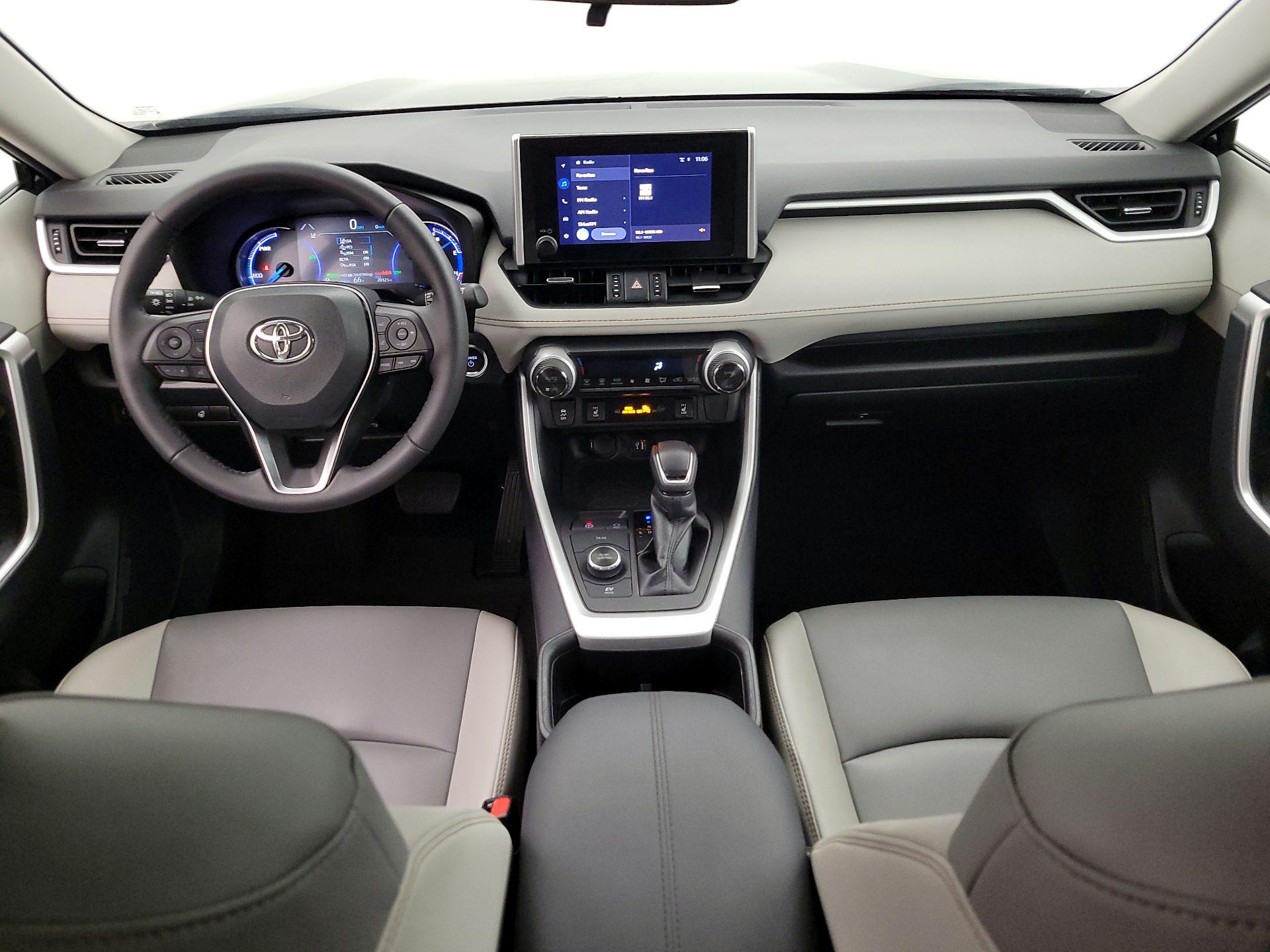 Thumbnail: 2024 Toyota RAV4 - 9