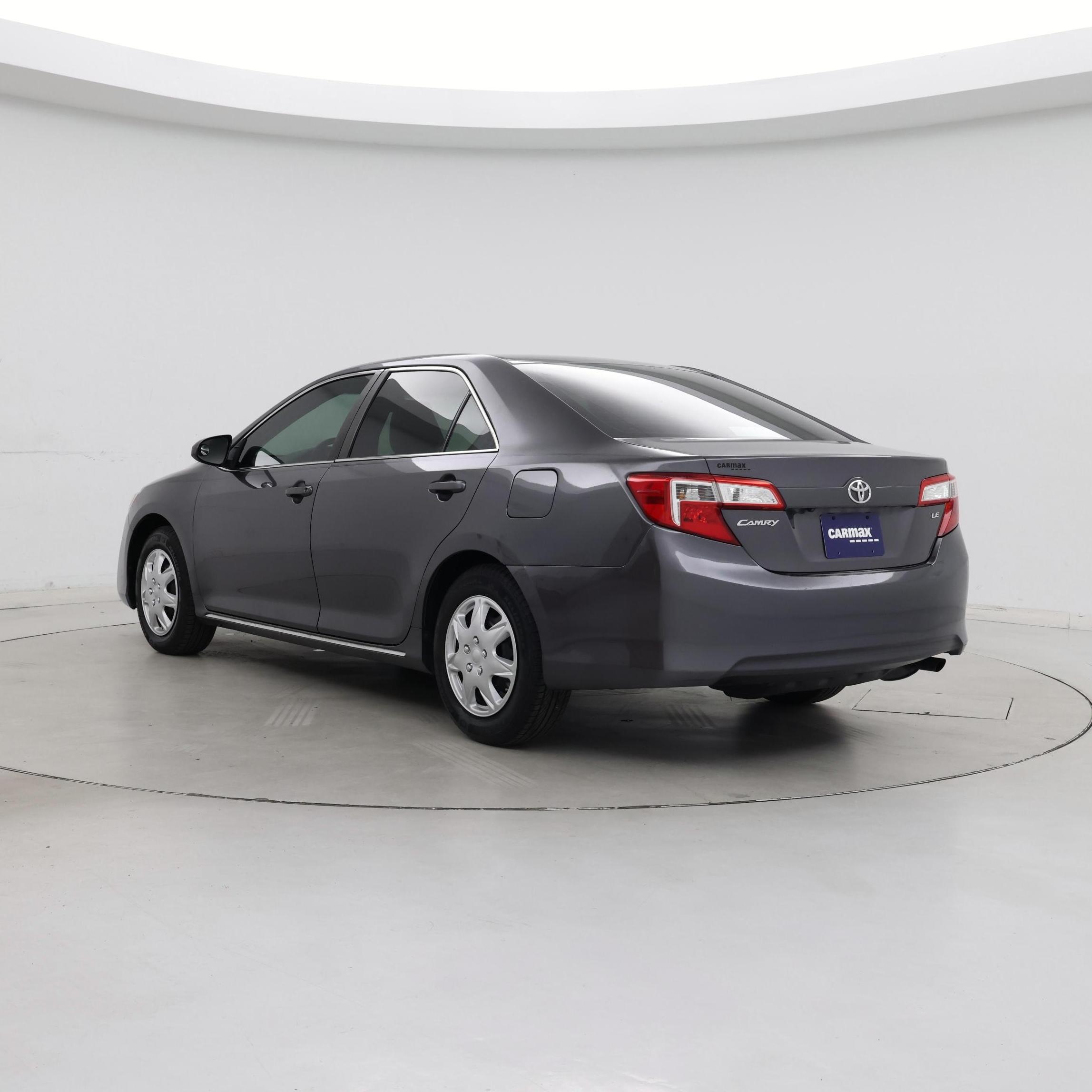 Thumbnail: 2014 Toyota Camry - 2