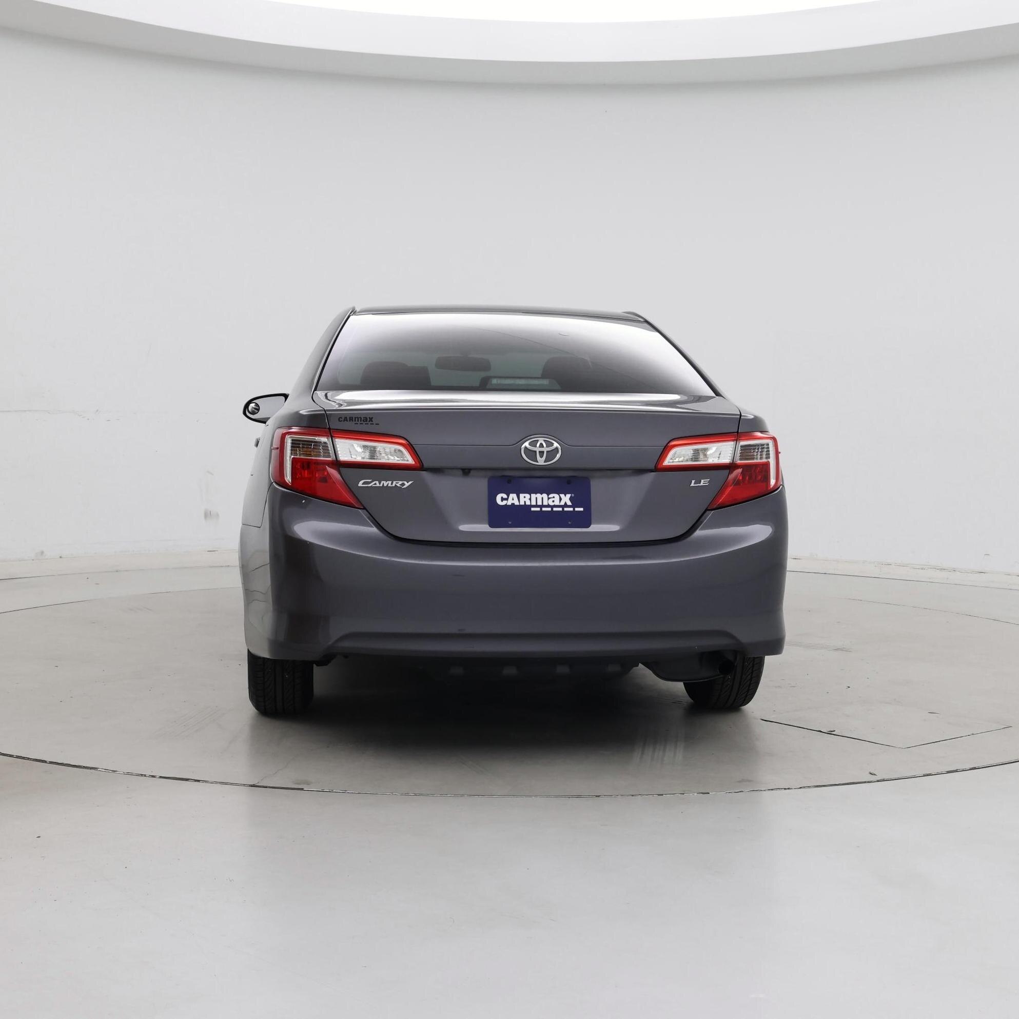 Thumbnail: 2014 Toyota Camry - 6