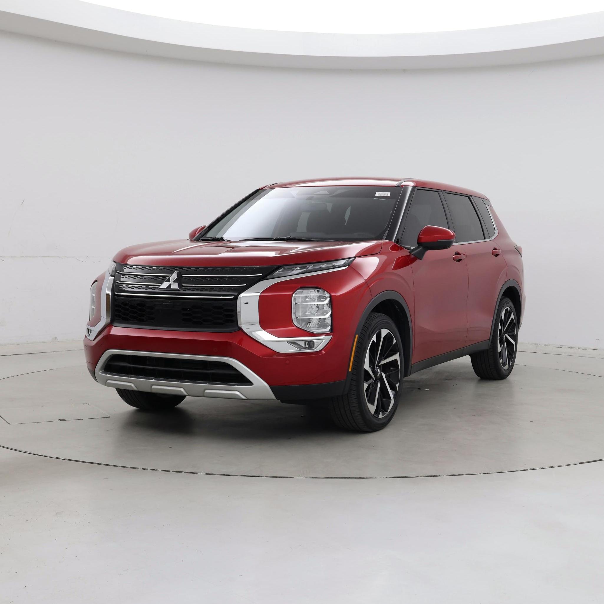 Thumbnail: 2024 Mitsubishi Outlander - 4