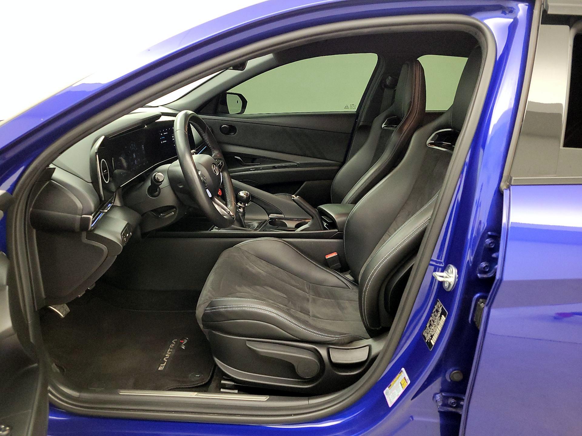 Thumbnail: 2023 Hyundai Elantra - 11