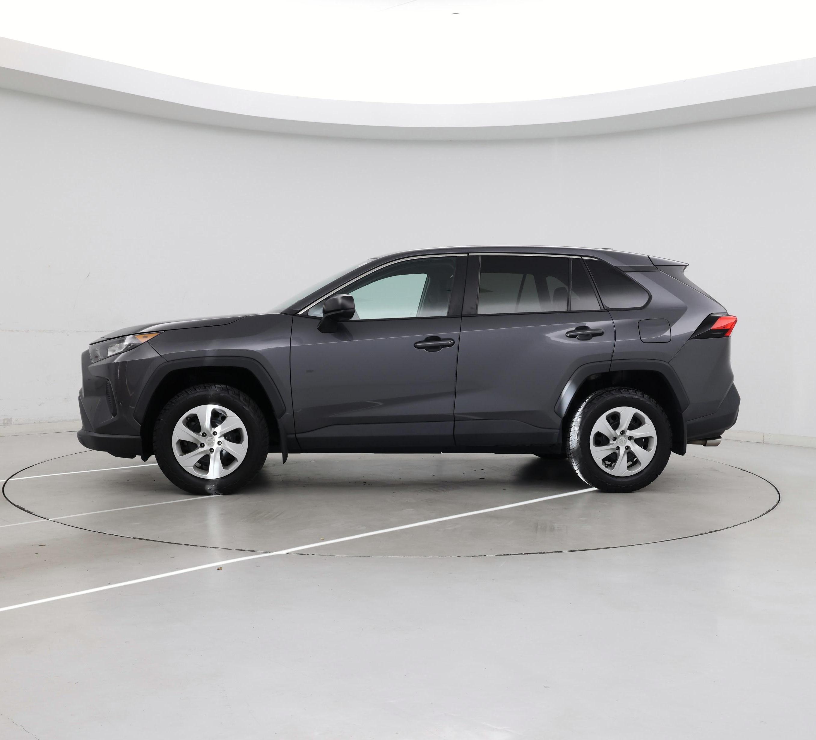 Thumbnail: 2022 Toyota RAV4 - 3