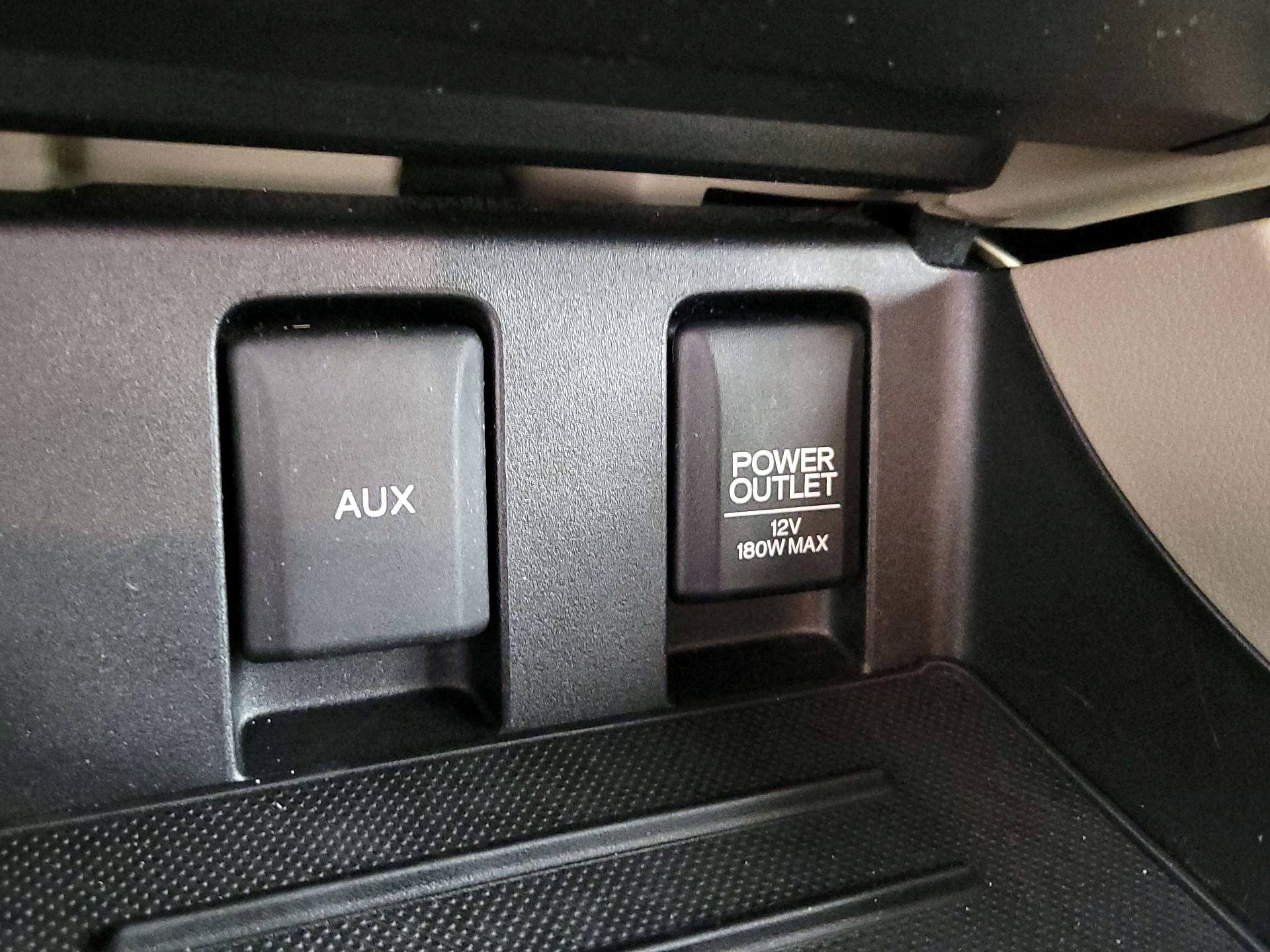 Thumbnail: 2015 Honda Civic - 18