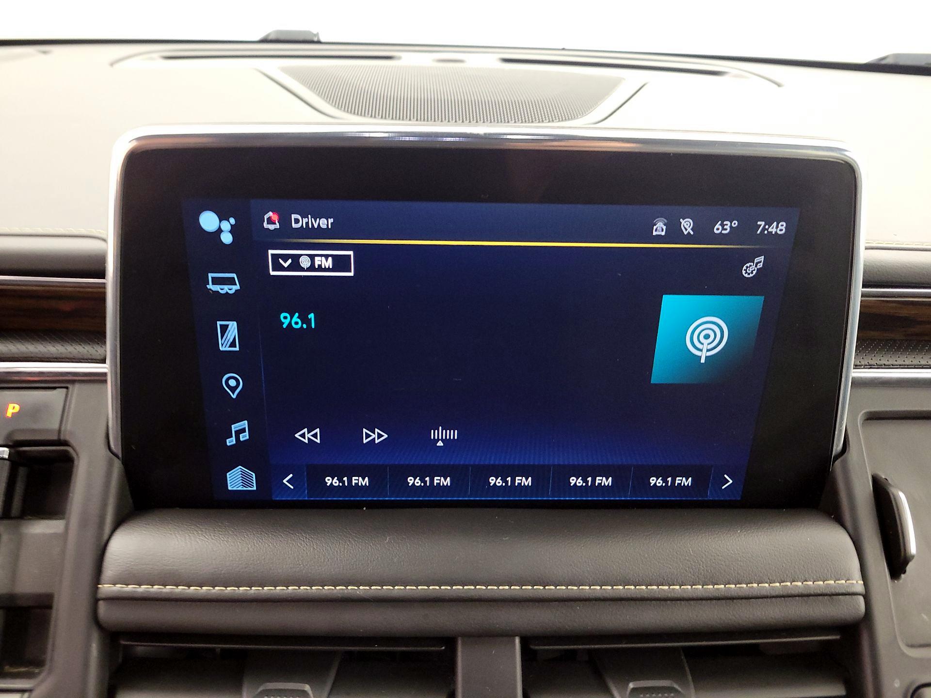 Thumbnail: 2023 Chevrolet Suburban - 15