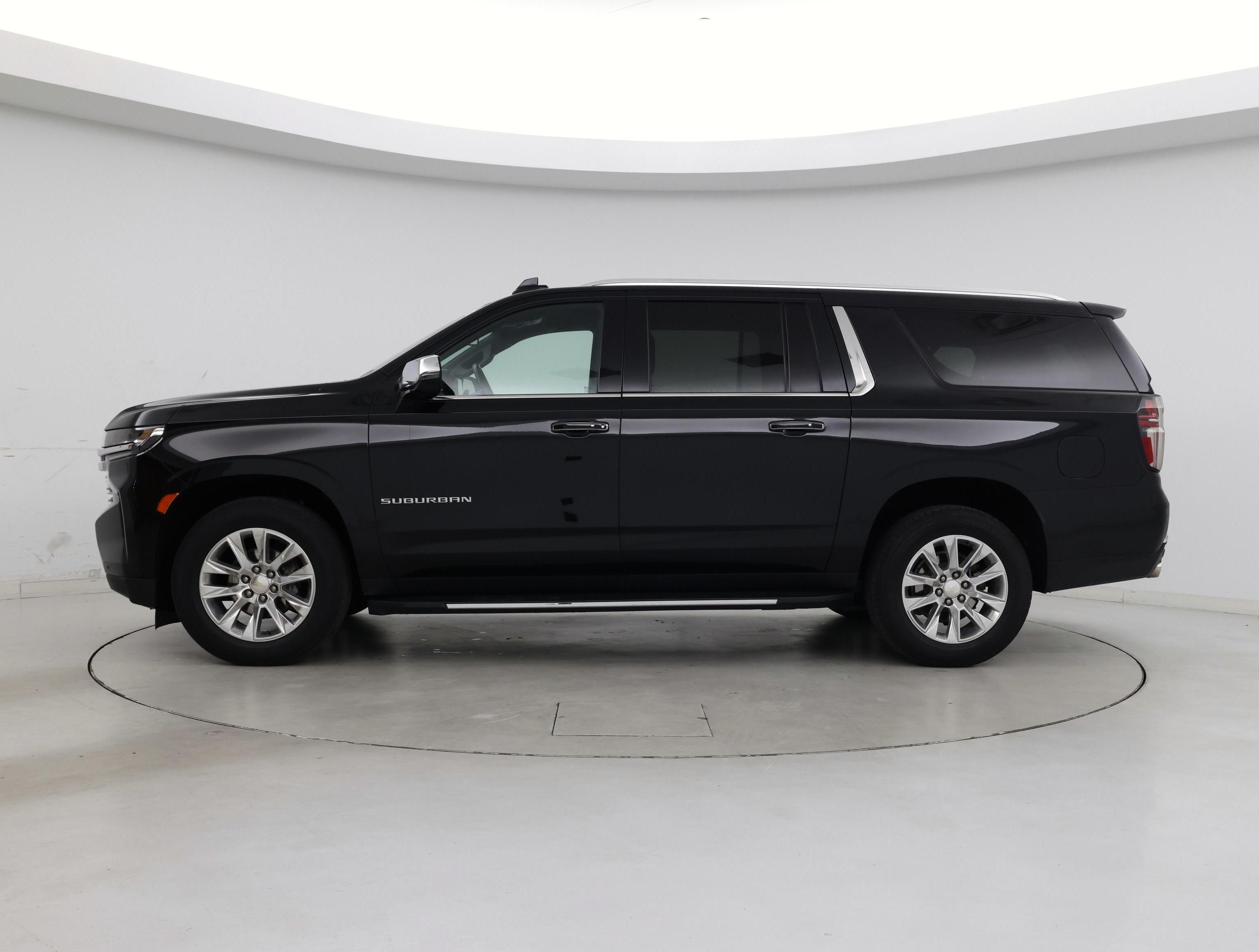 Thumbnail: 2023 Chevrolet Suburban - 3