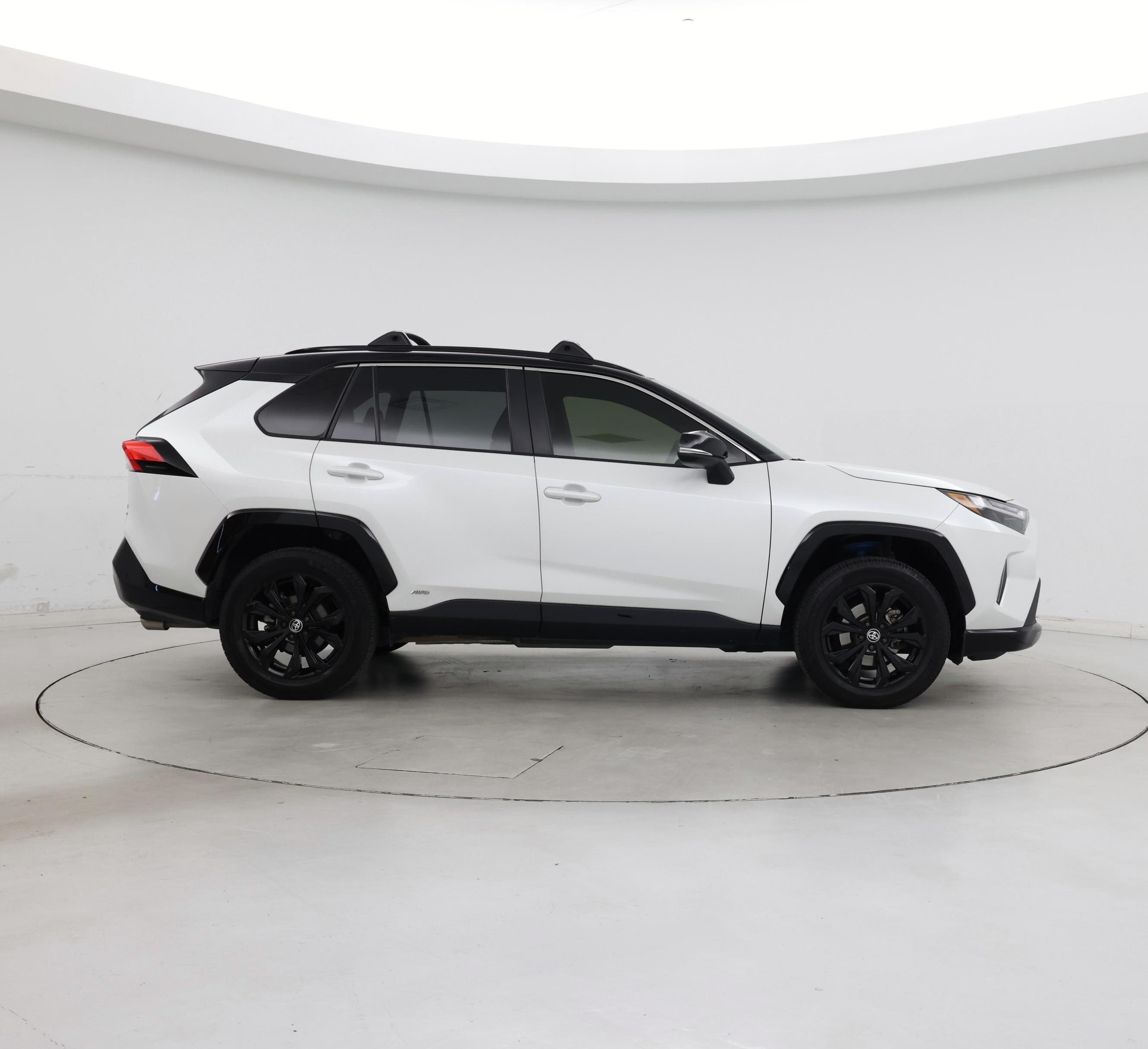 Thumbnail: 2023 Toyota RAV4 - 7