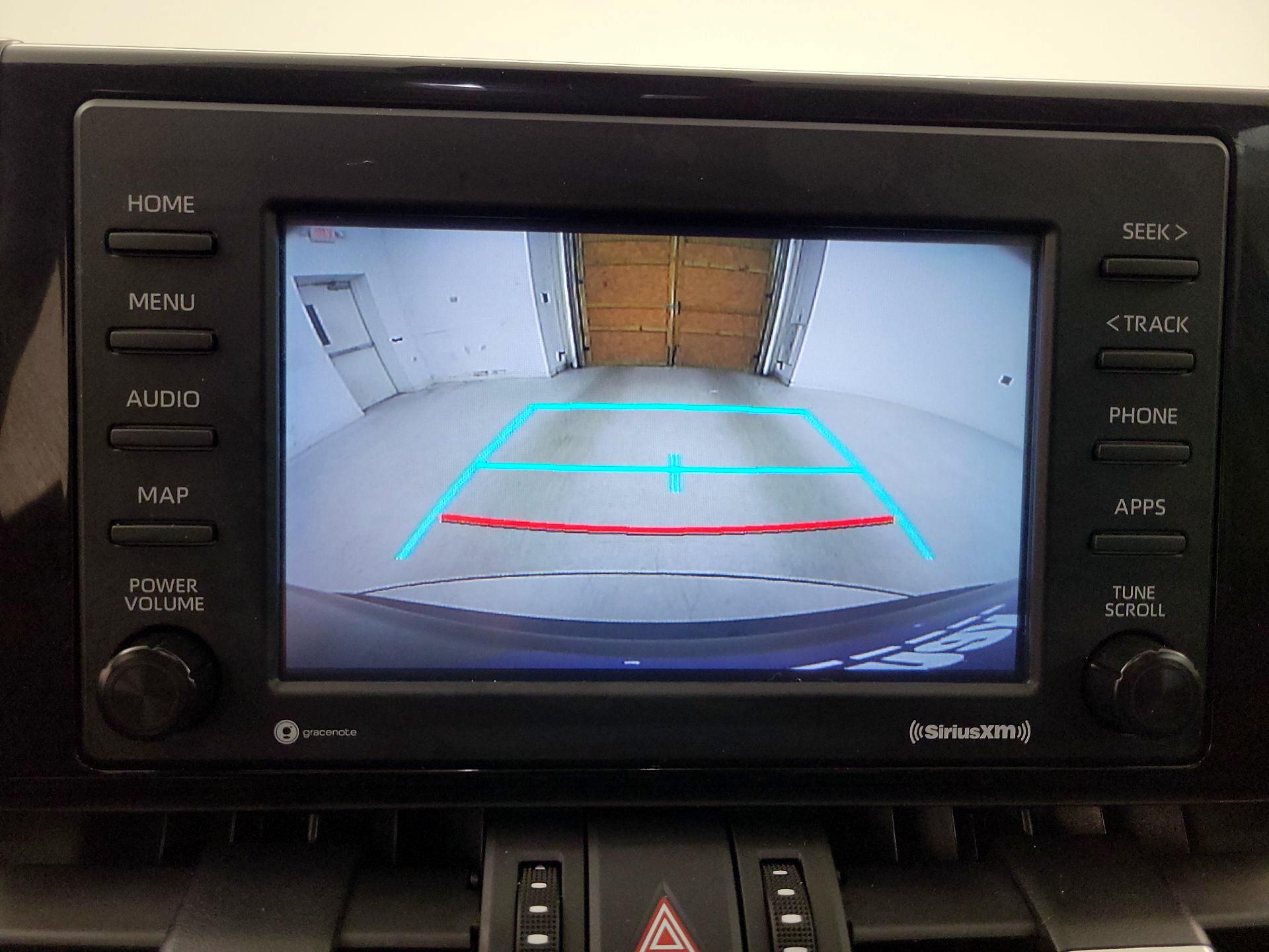 Thumbnail: 2022 Toyota RAV4 - 14