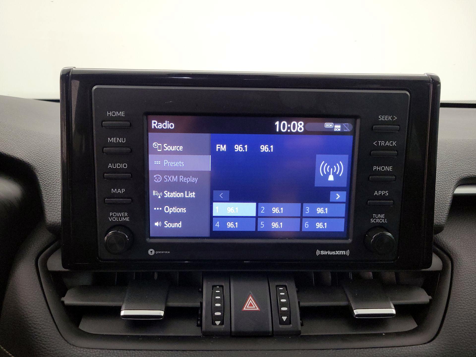 Thumbnail: 2022 Toyota RAV4 - 15