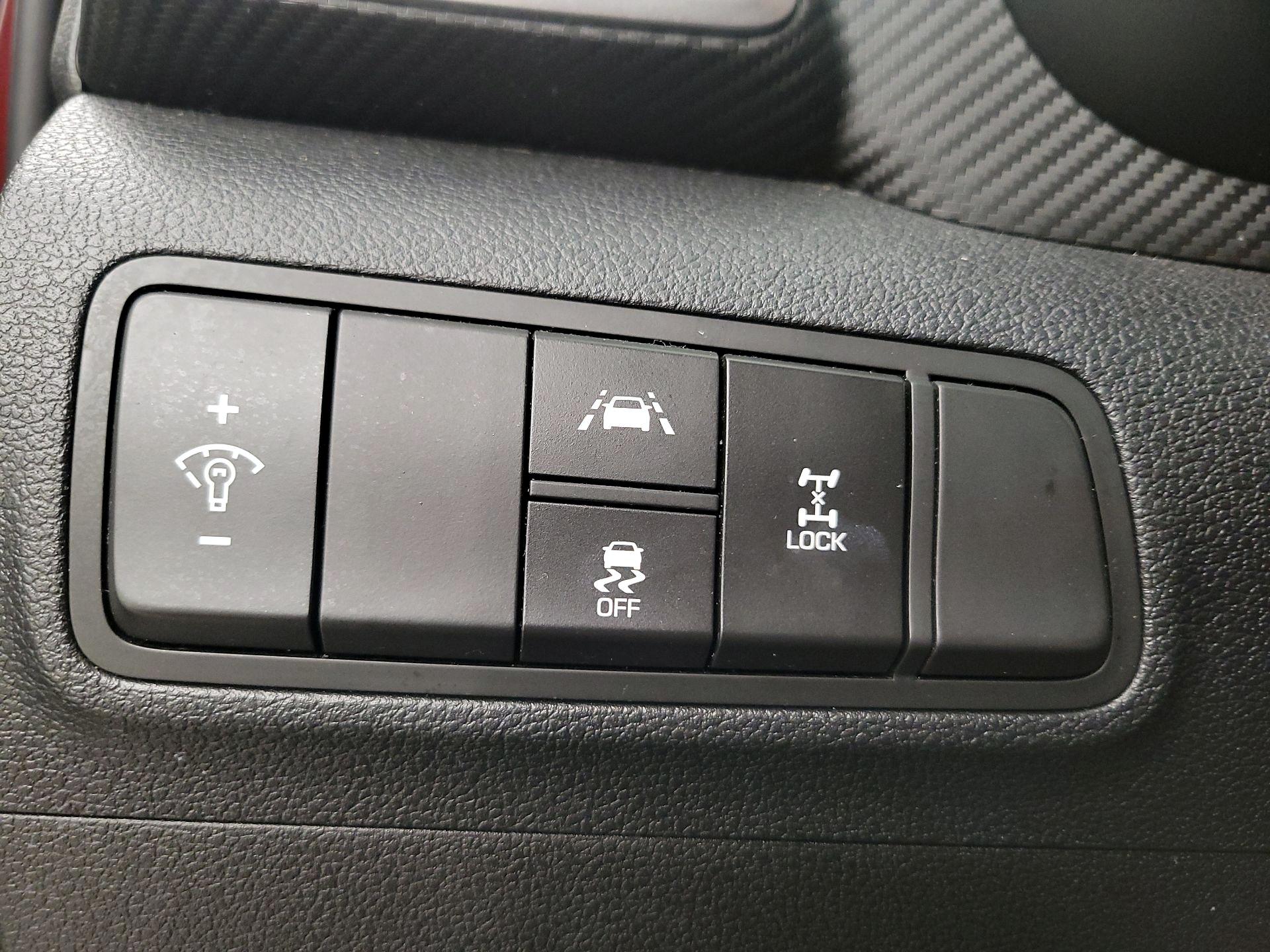 Thumbnail: 2019 Hyundai Tucson - 13