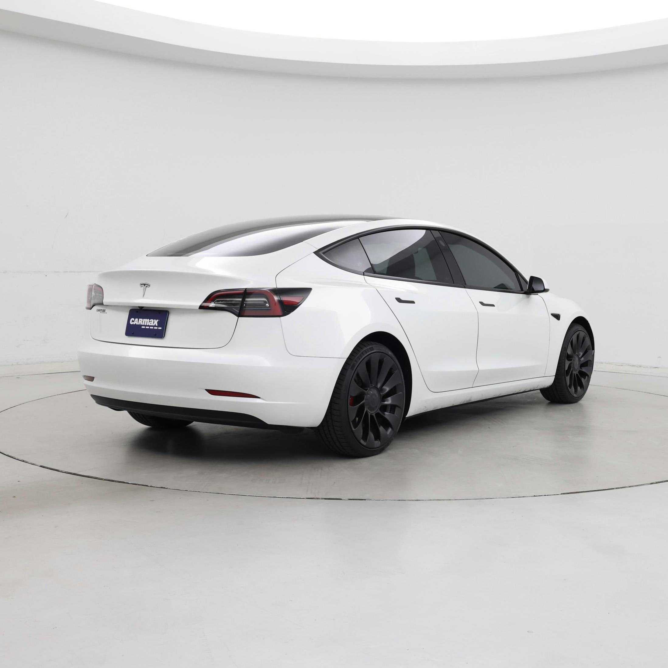 Thumbnail: 2023 Tesla Model 3 - 8