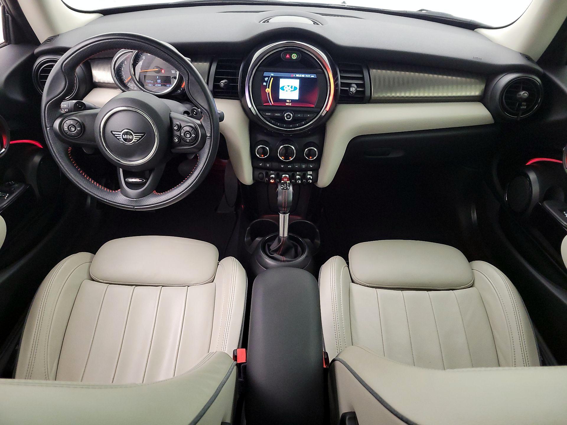 Thumbnail: 2019 MINI Cooper Hardtop - 9