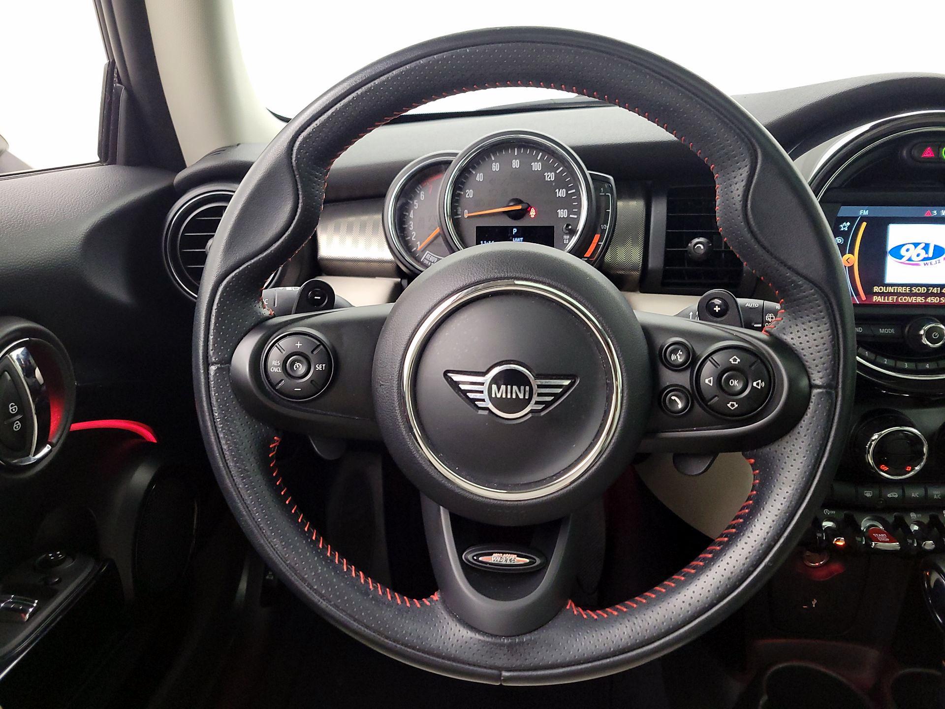 Thumbnail: 2019 MINI Cooper Hardtop - 10
