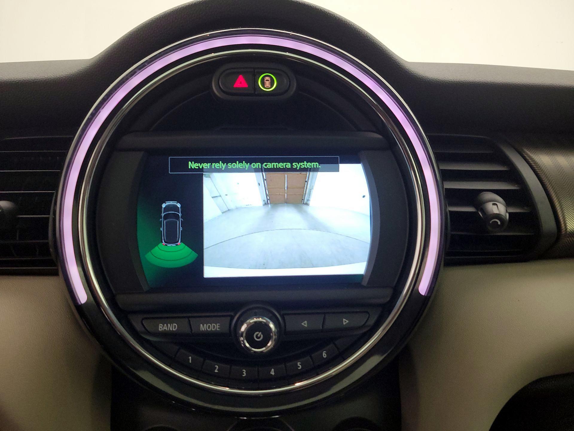 Thumbnail: 2019 MINI Cooper Hardtop - 14