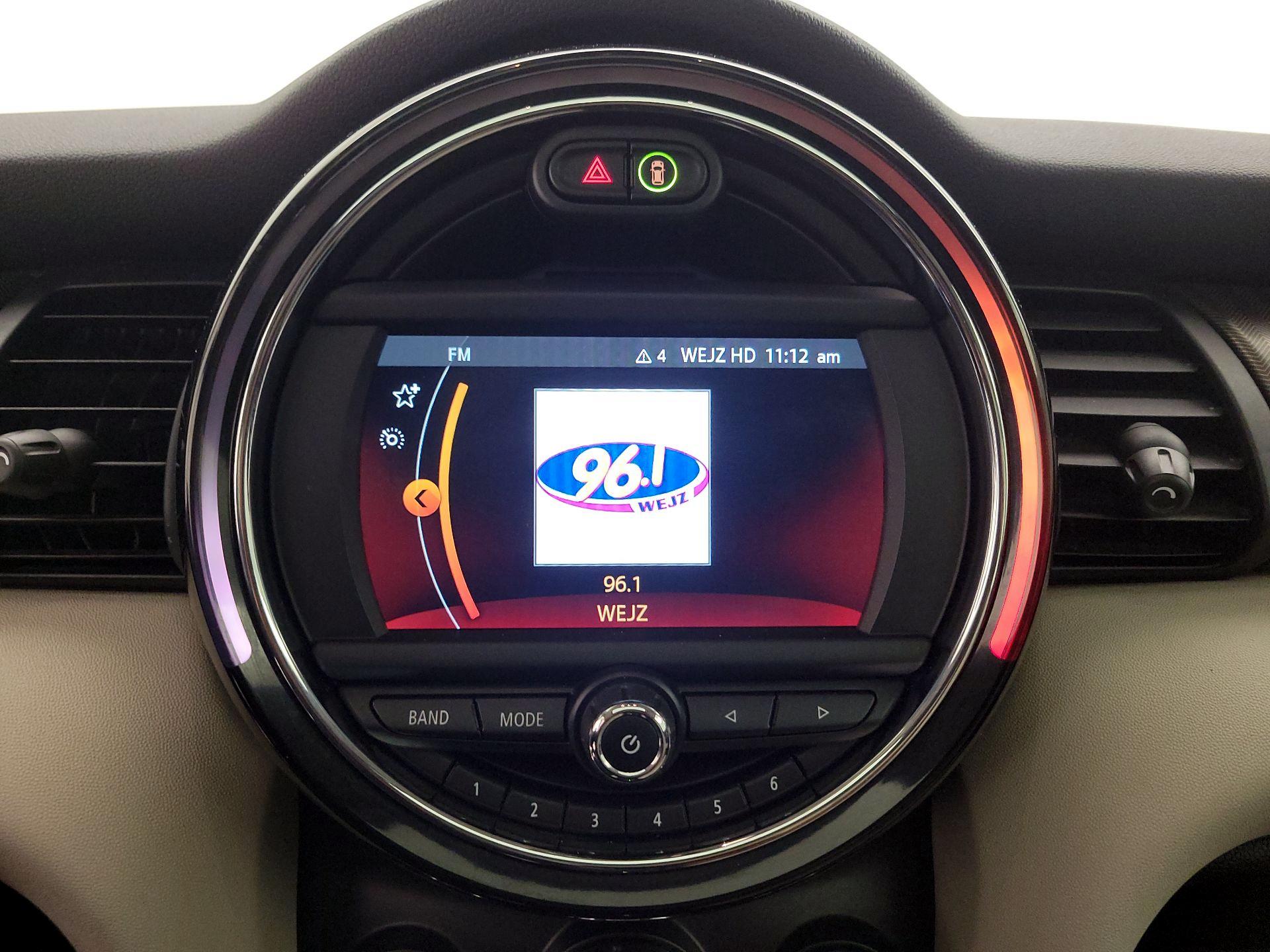 Thumbnail: 2019 MINI Cooper Hardtop - 15