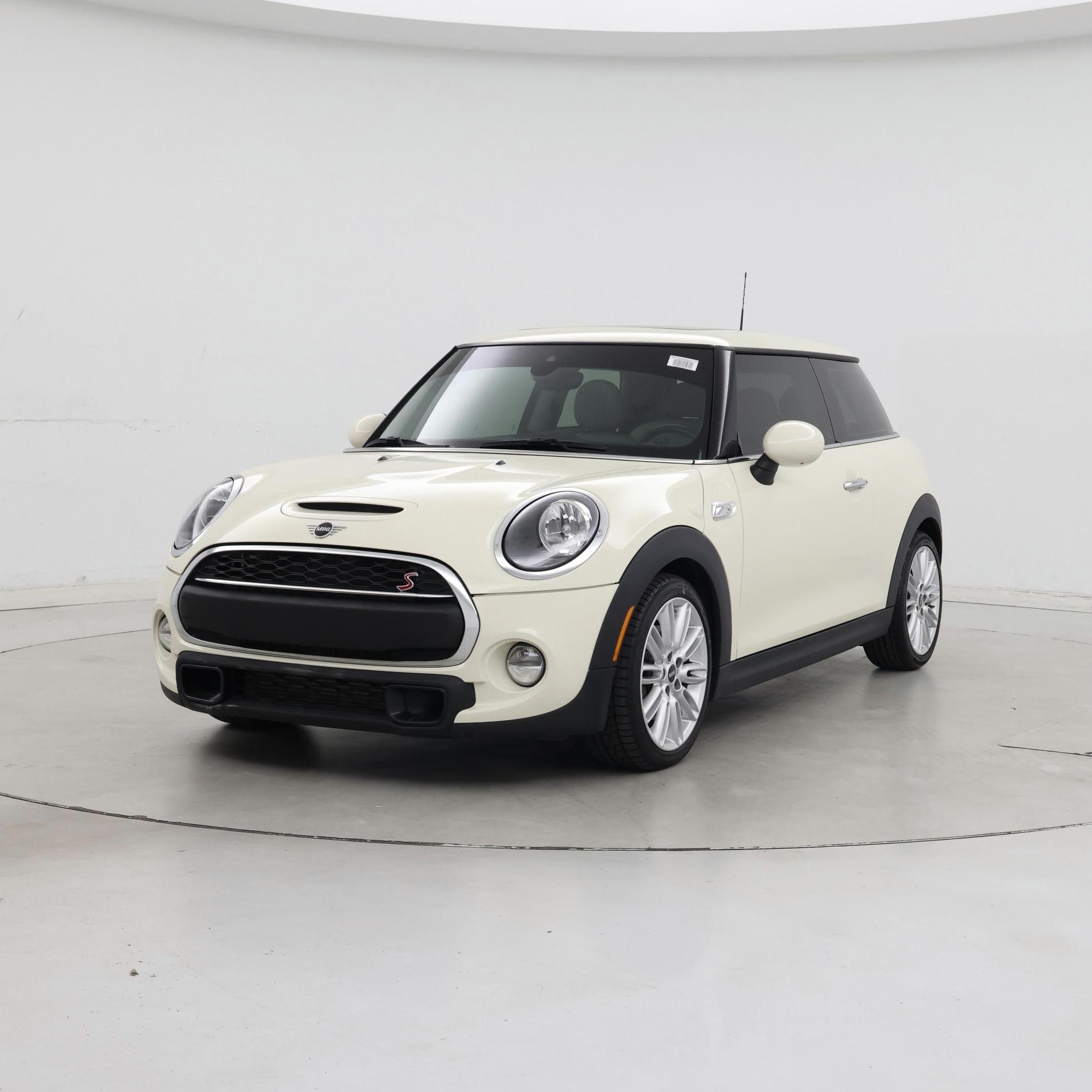 Thumbnail: 2019 MINI Cooper Hardtop - 4