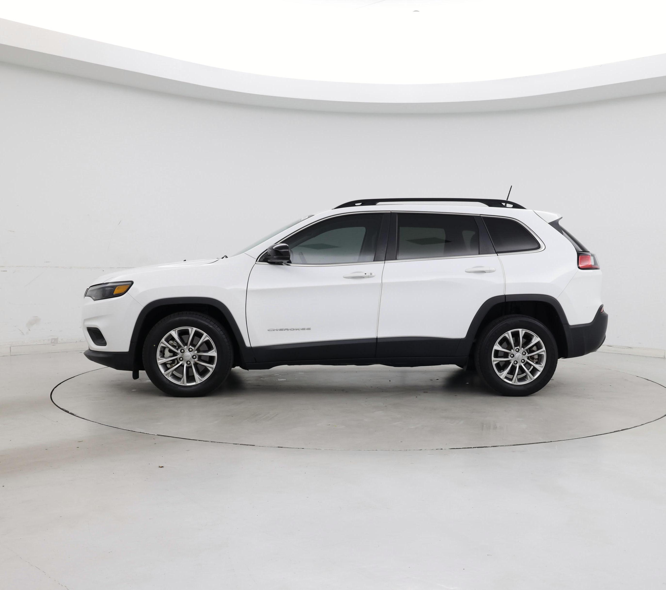 Thumbnail: 2022 Jeep Cherokee - 3