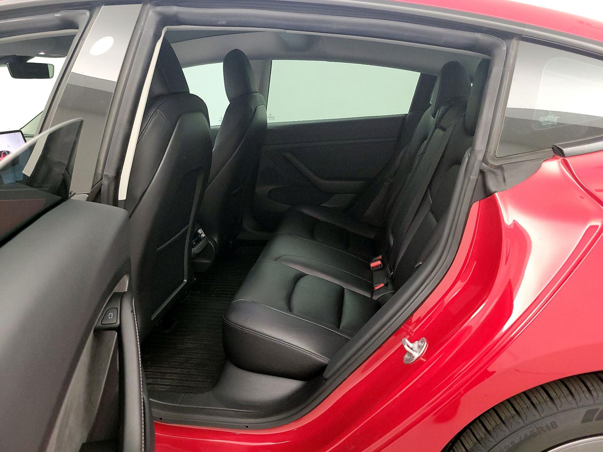 Thumbnail: 2023 Tesla Model 3 - 20