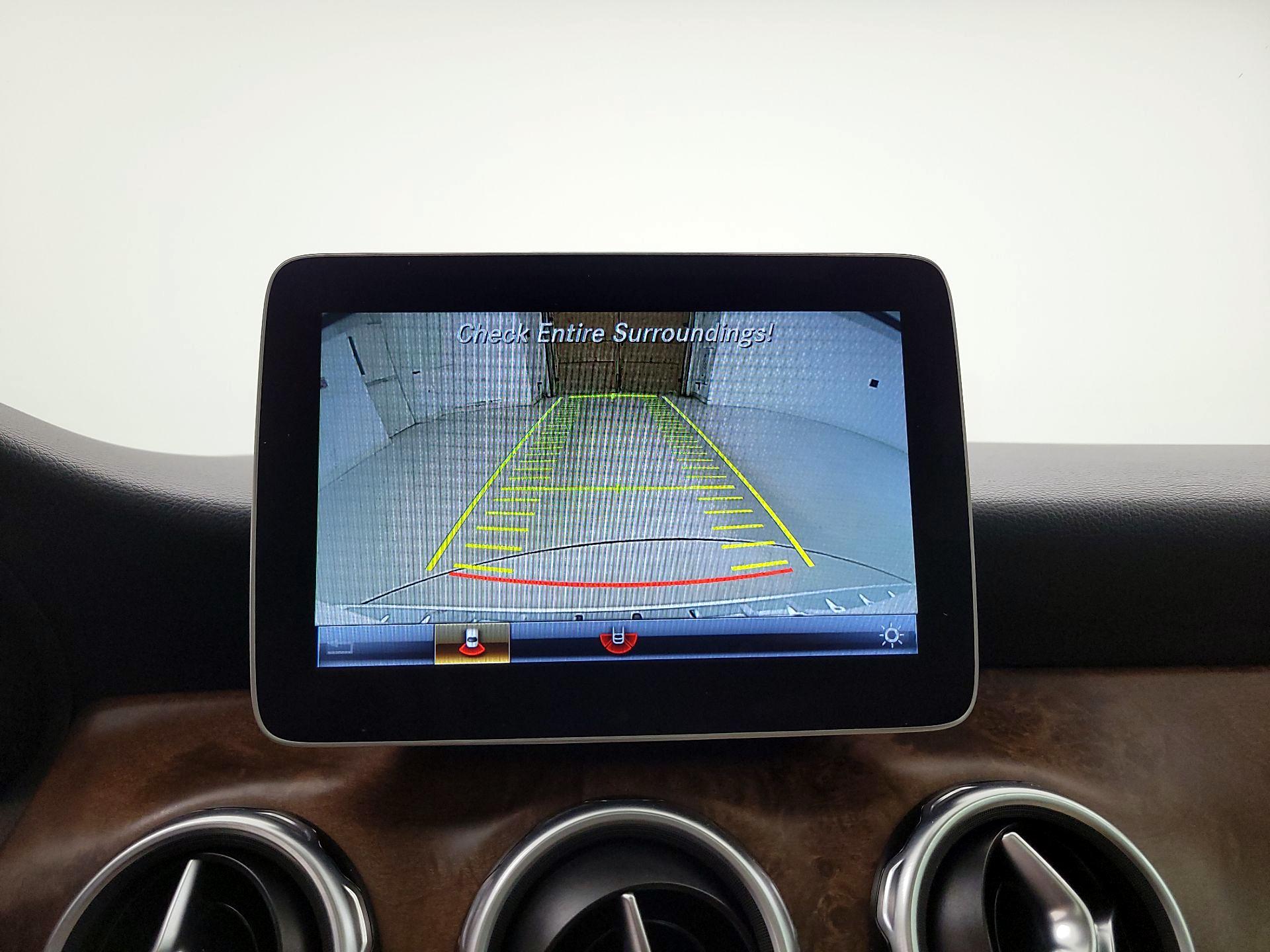 Thumbnail: 2019 Mercedes-Benz GLA - 14