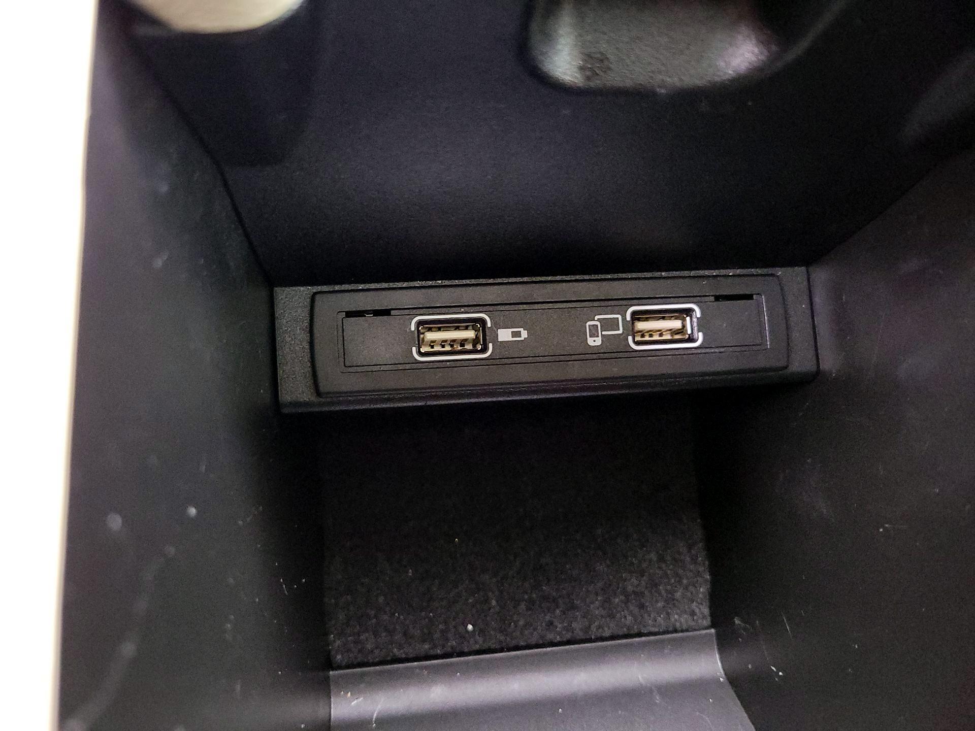 Thumbnail: 2019 Mercedes-Benz GLA - 18