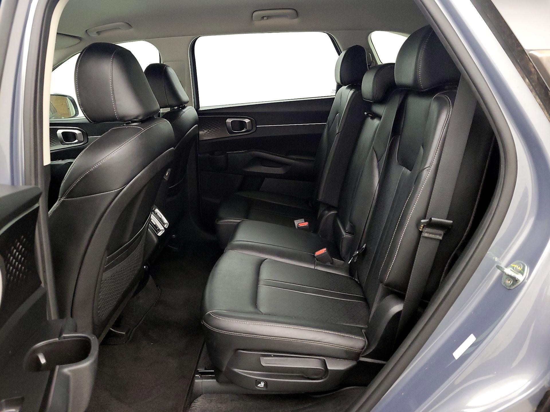 Thumbnail: 2022 Kia Sorento - 20