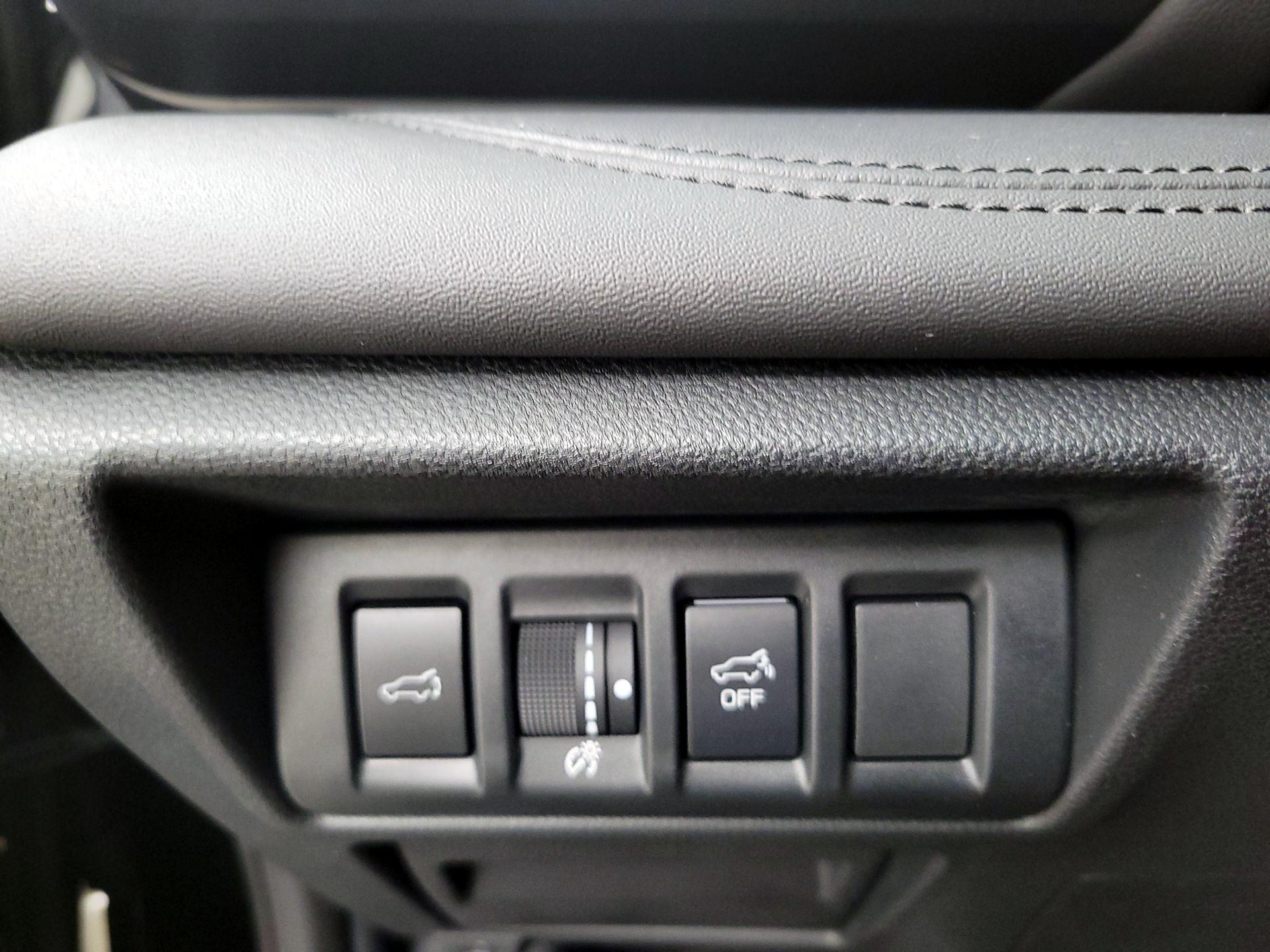 Thumbnail: 2022 Subaru Outback - 13