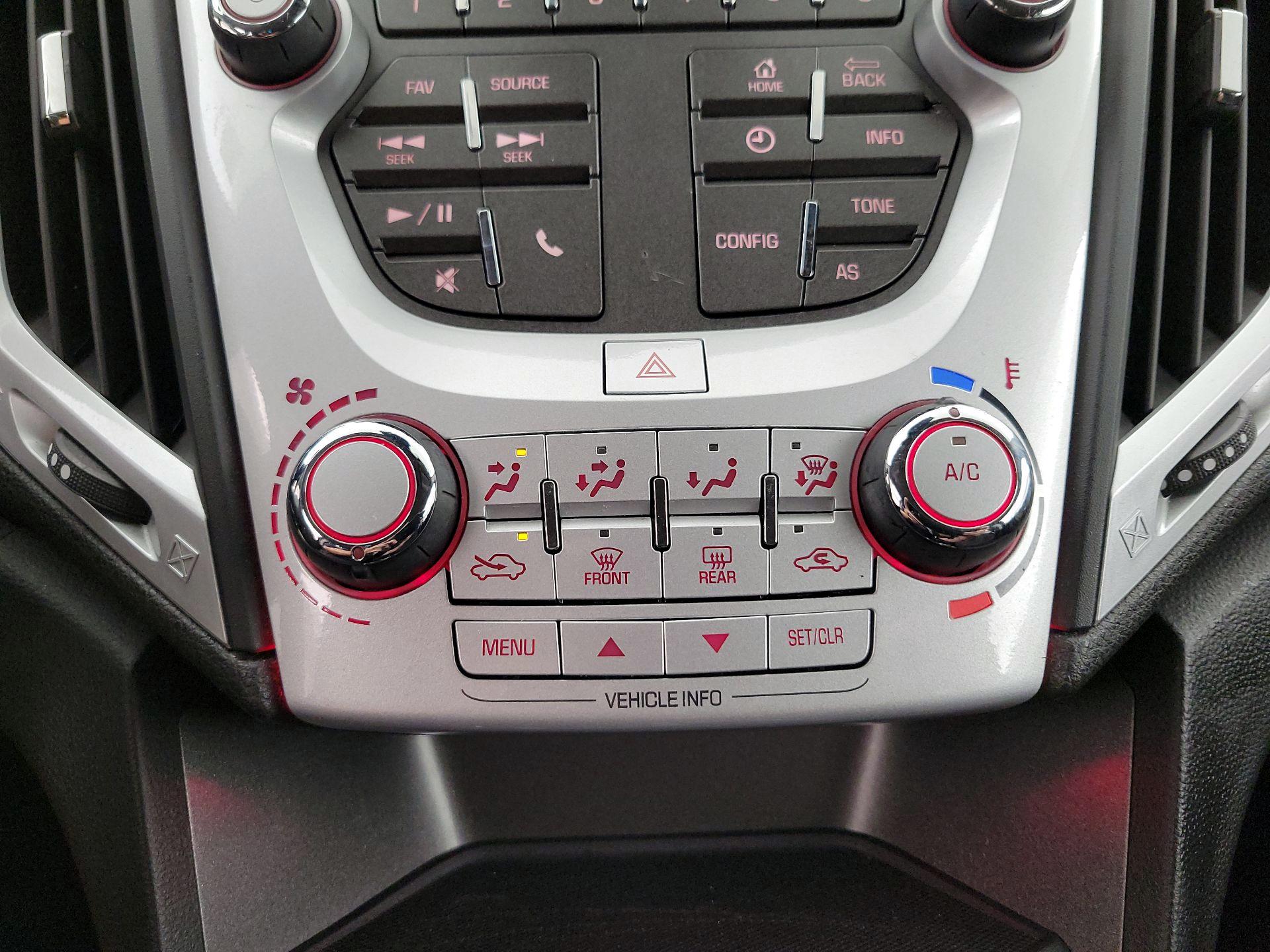 Thumbnail: 2016 GMC Terrain - 15