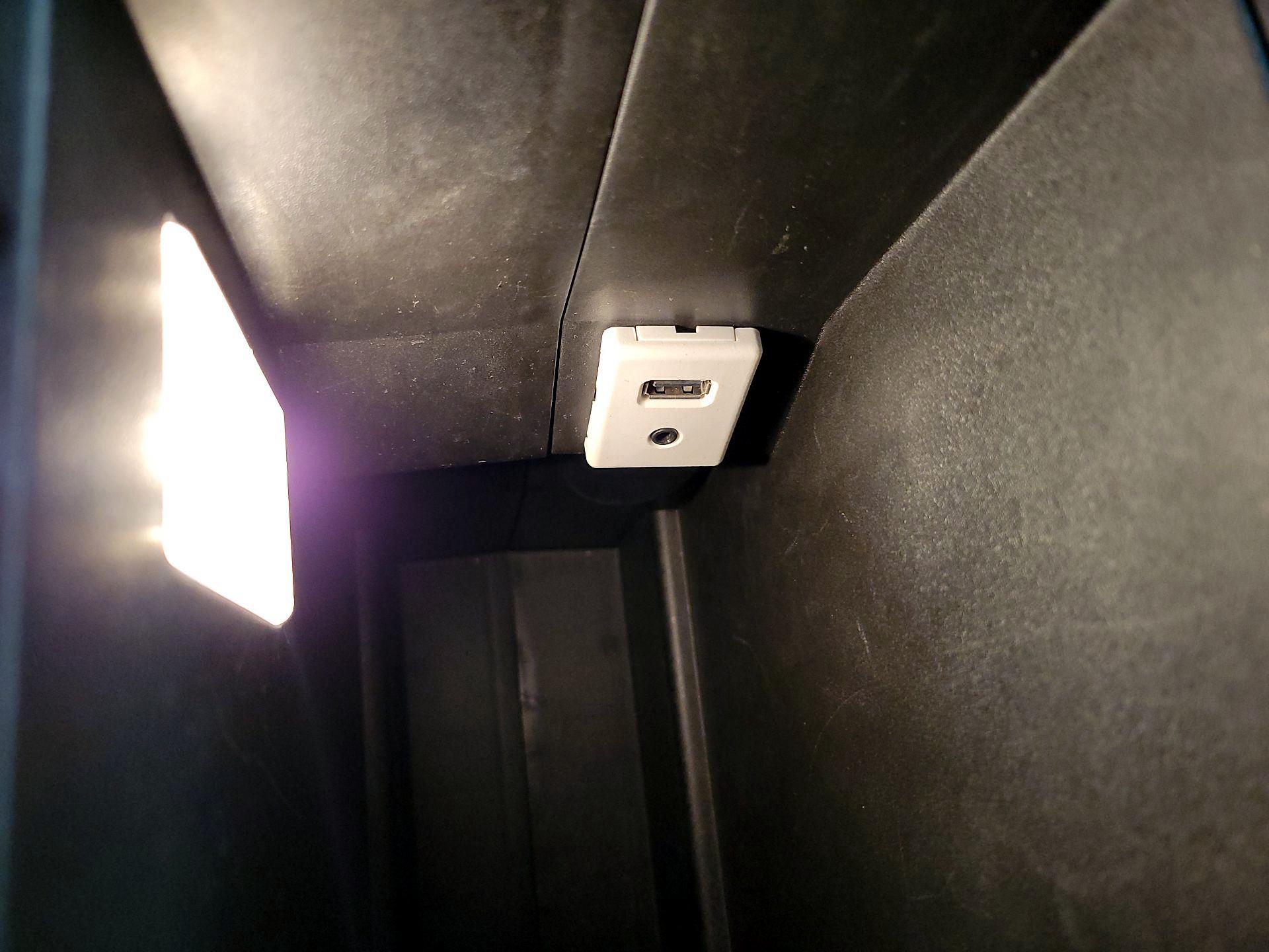 Thumbnail: 2016 GMC Terrain - 17