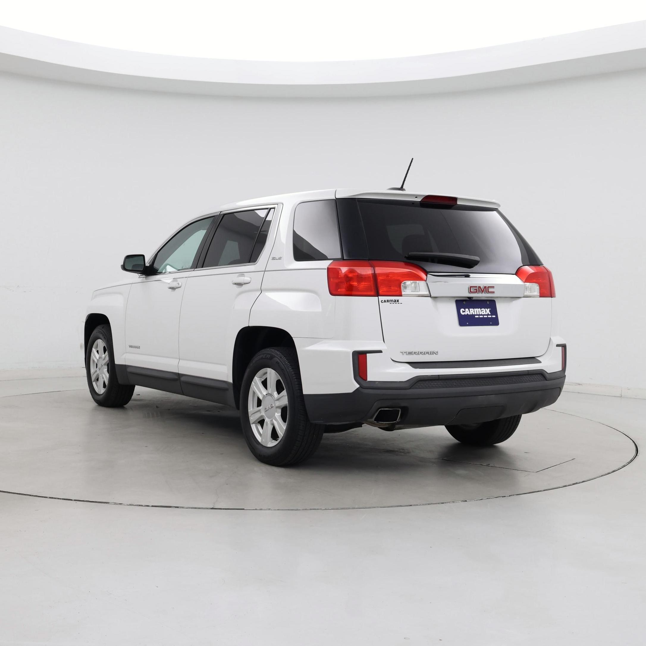 Thumbnail: 2016 GMC Terrain - 2