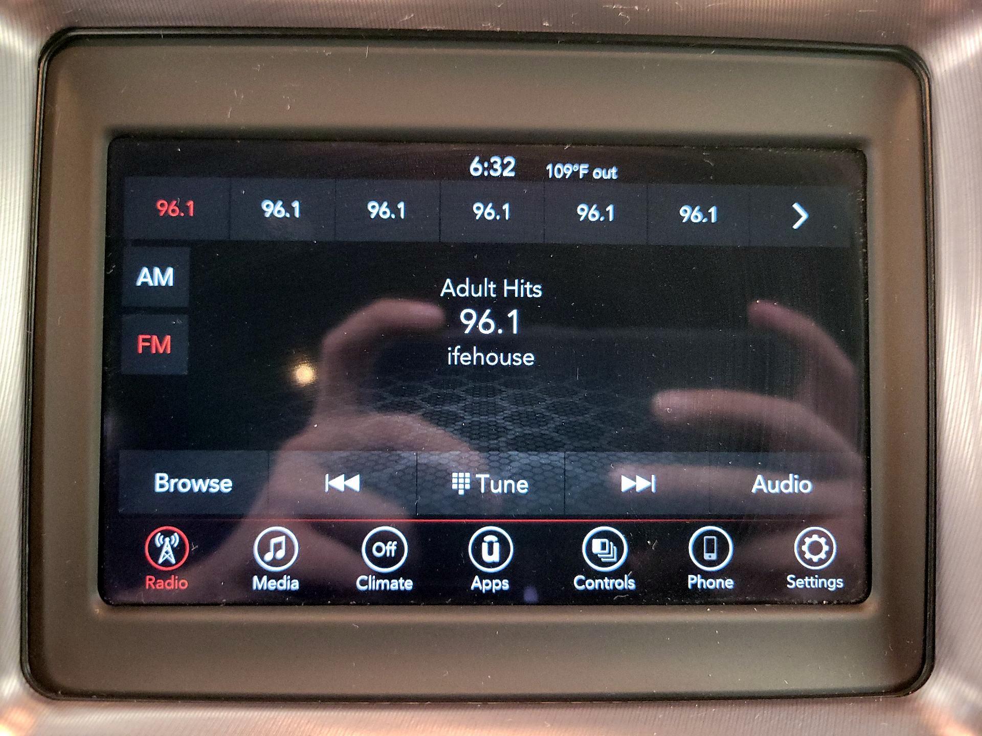 Thumbnail: 2021 Dodge Challenger - 15