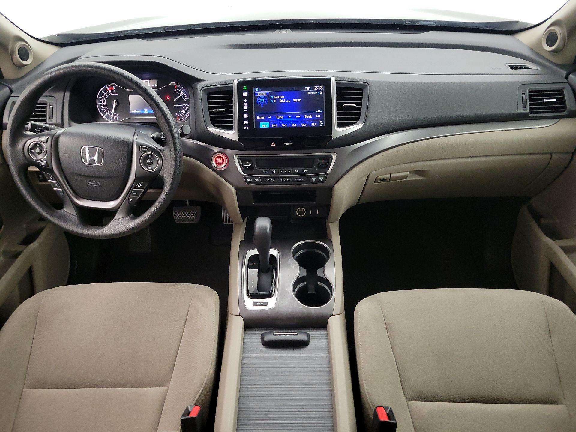 Thumbnail: 2016 Honda Pilot - 9