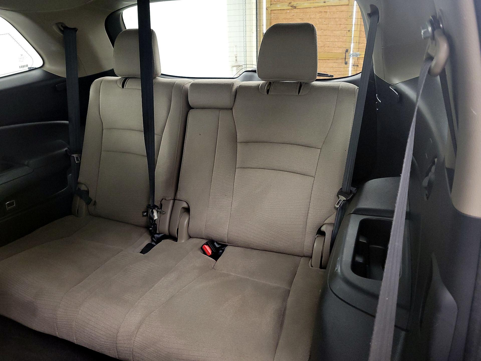 Thumbnail: 2016 Honda Pilot - 20