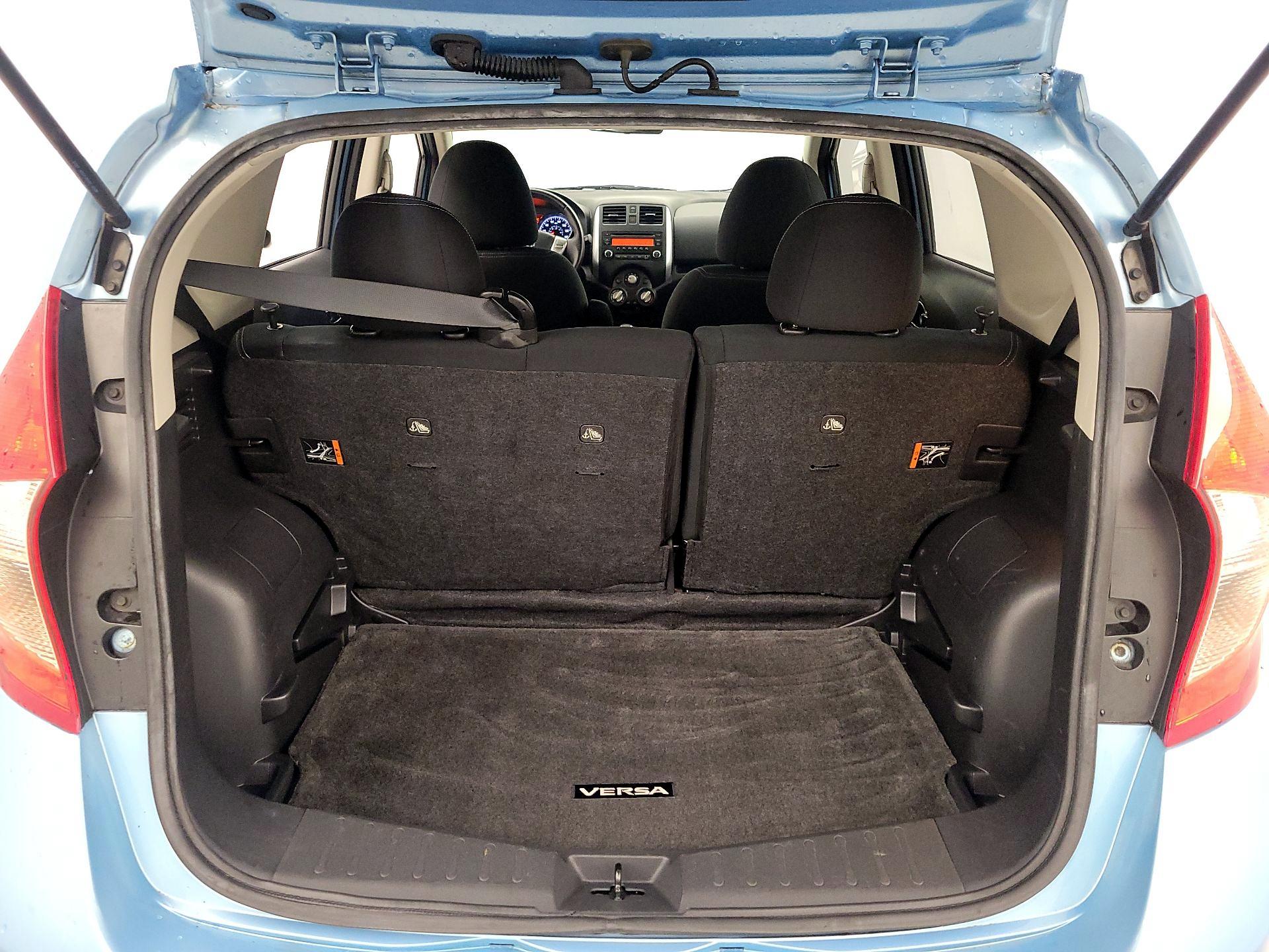 Thumbnail: 2014 Nissan Versa Note - 18