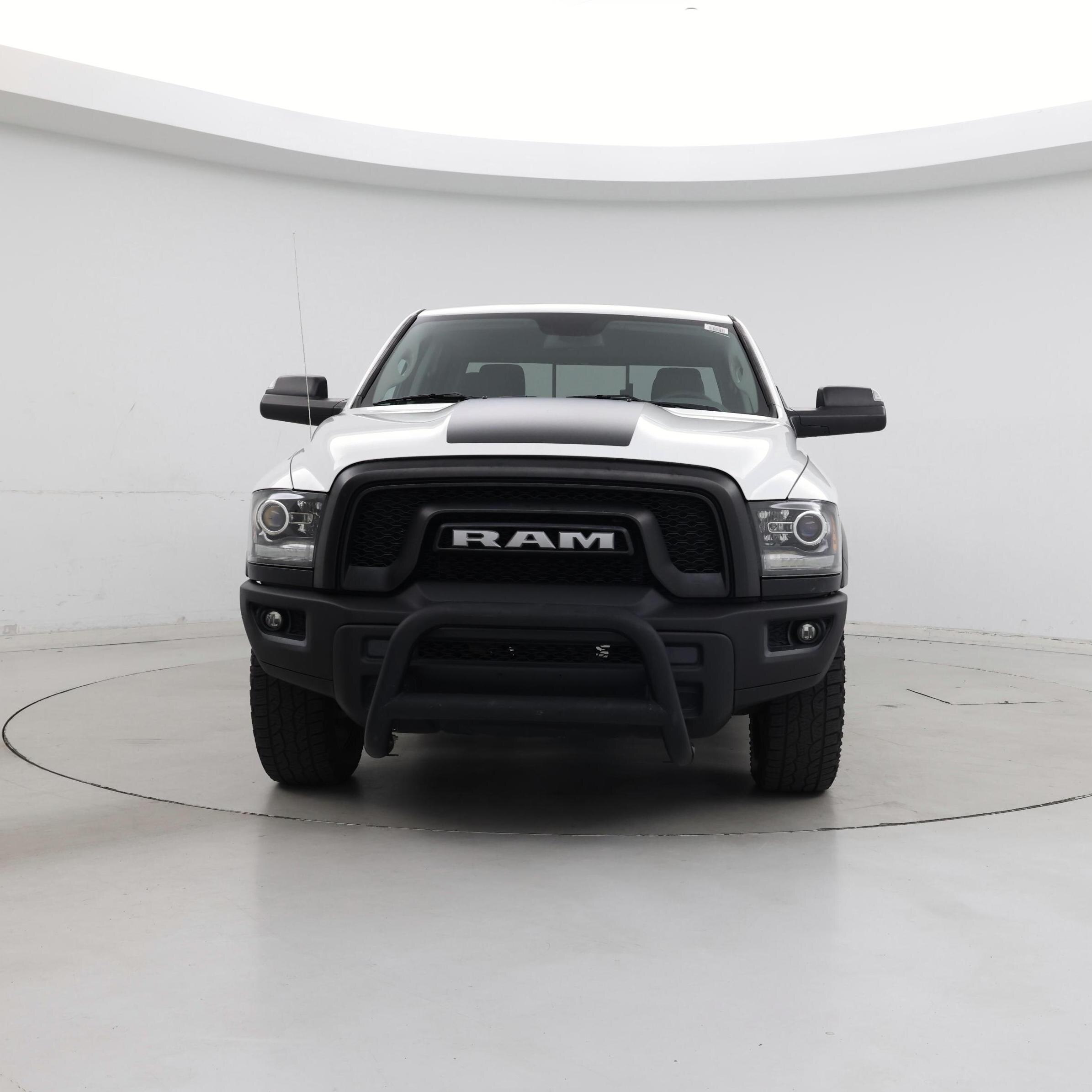 Thumbnail: 2019 RAM 1500 Classic - 5