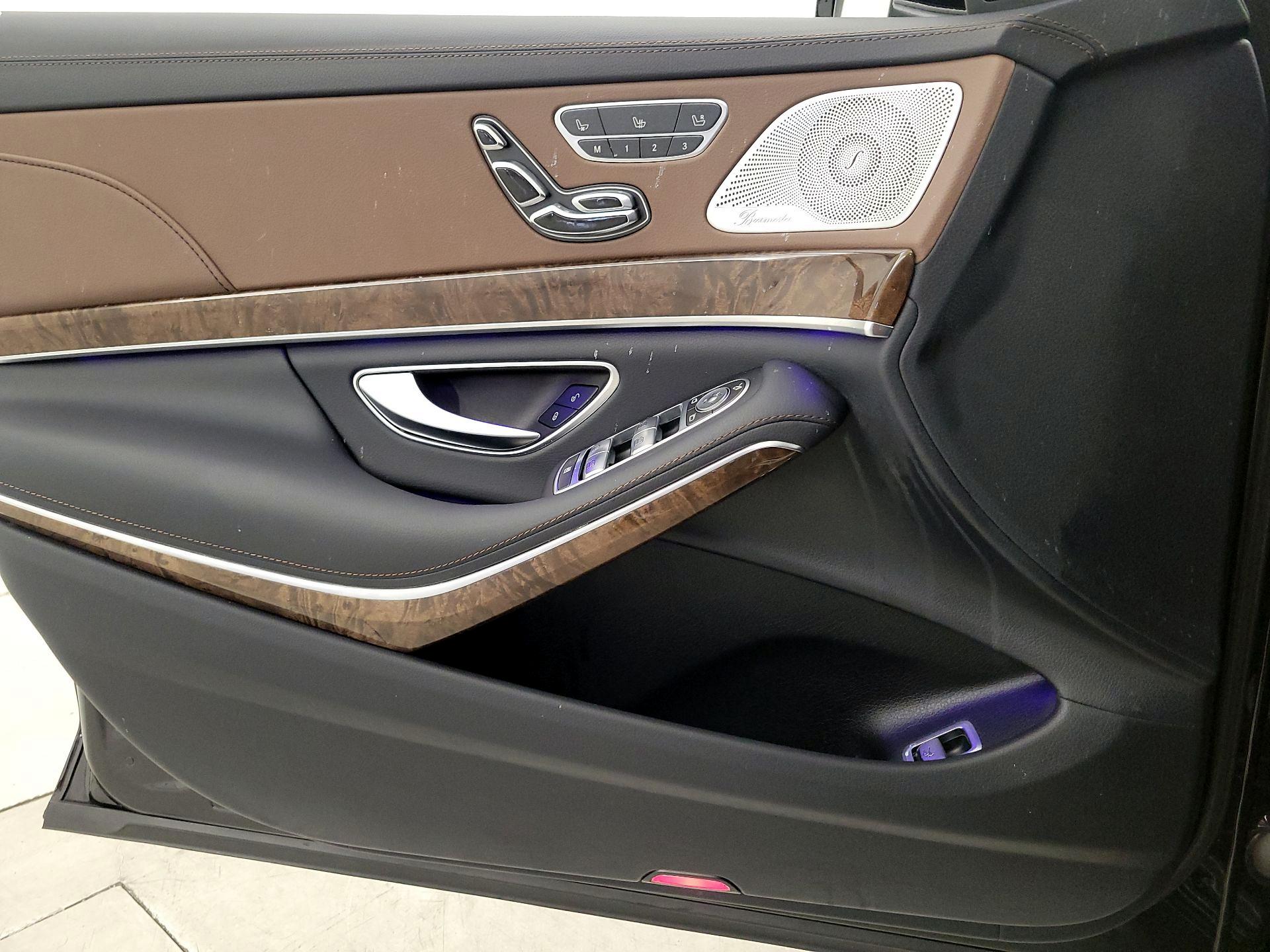 Thumbnail: 2017 Mercedes-Benz S-Class - 12